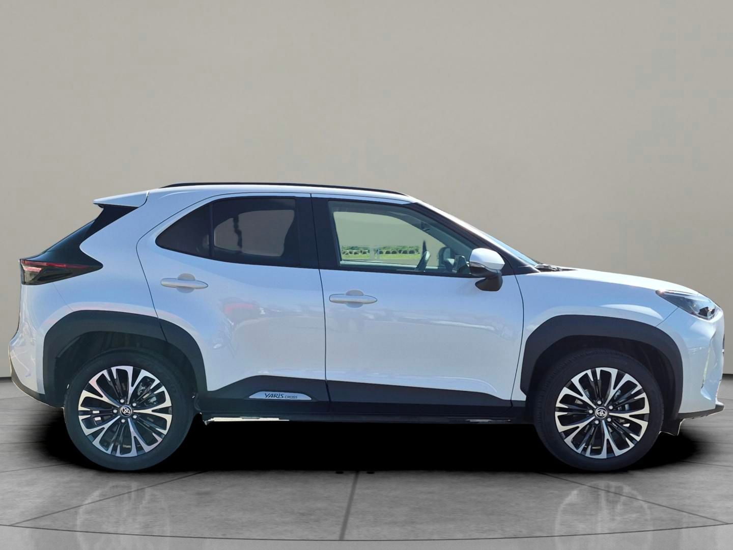 Toyota Yaris Cross, 1,5 HEV Executive - fotka 3