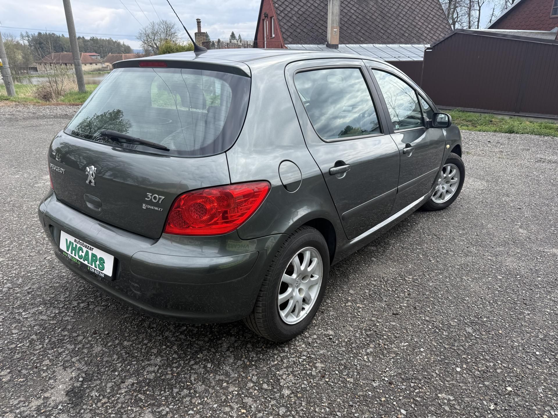 Peugeot 307, 1,6i 80kW Po rozvodech - fotka 4