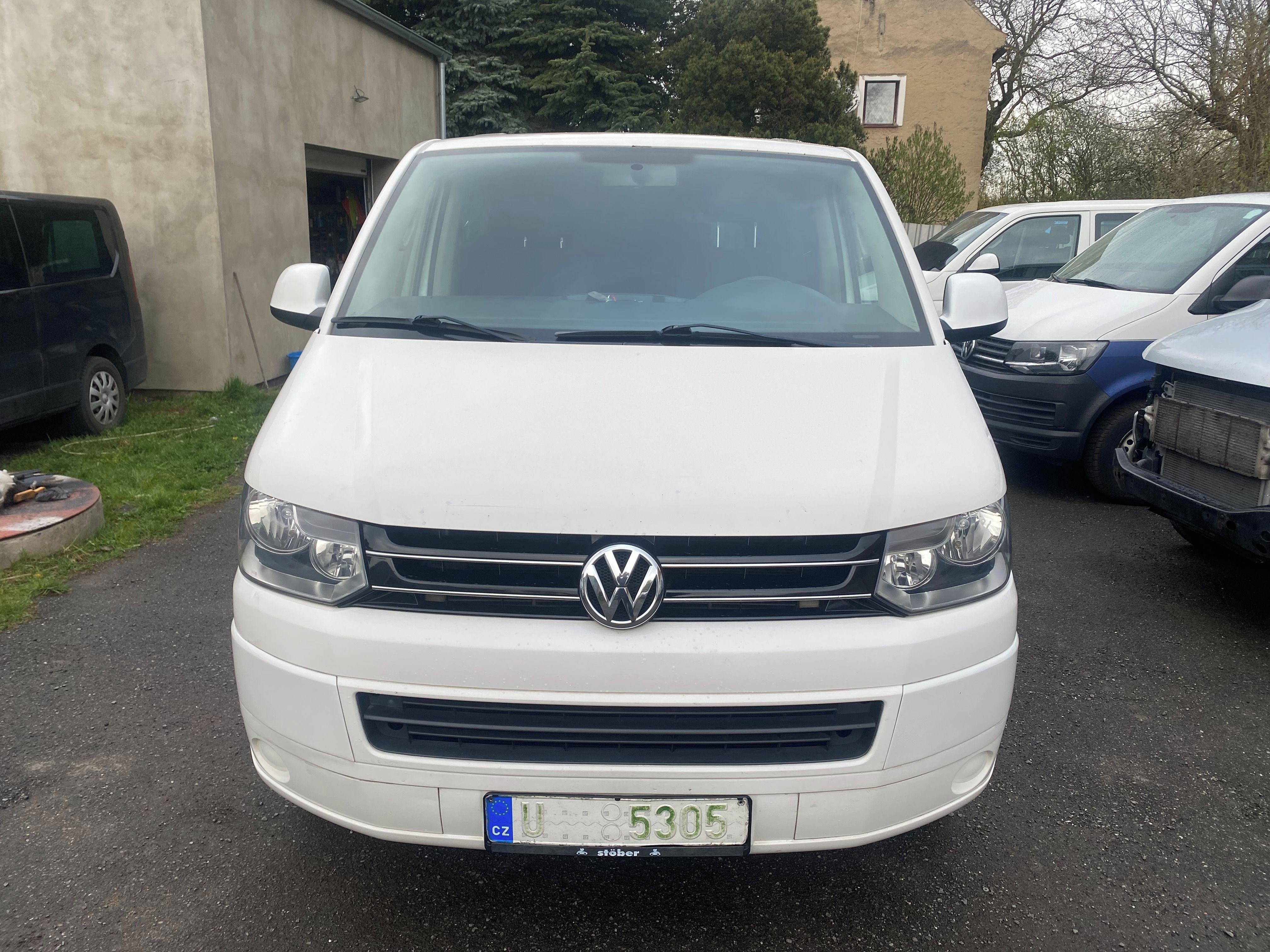 Volkswagen Caravelle, 2,0TDI,103KW,Comfort,DSG,8míst - fotka 2