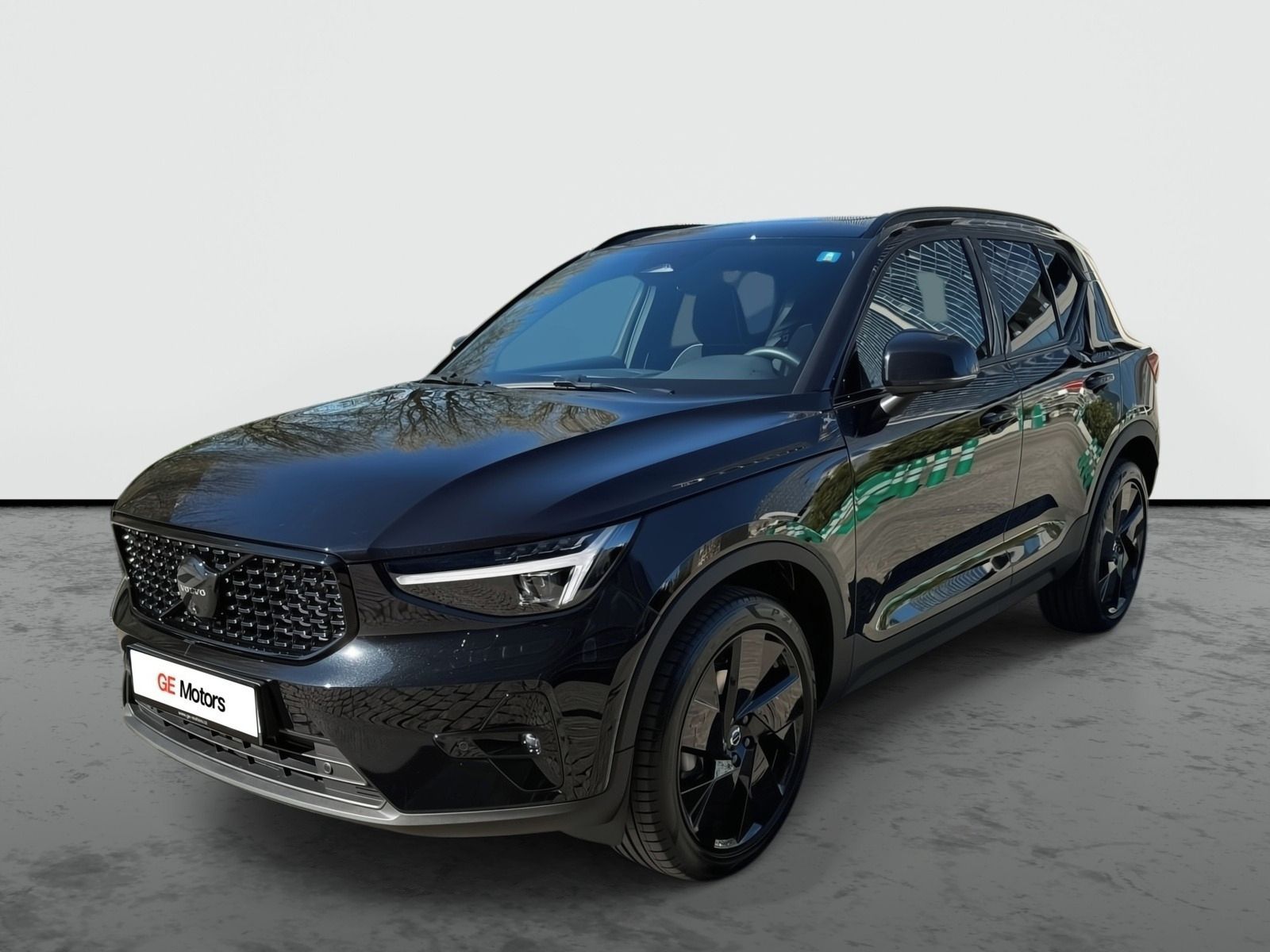 Volvo XC40, B4 ULTRA Black Ed + Light pak