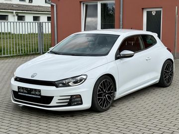 2.0TDi*110kW*DSG*R-LINE*LED*