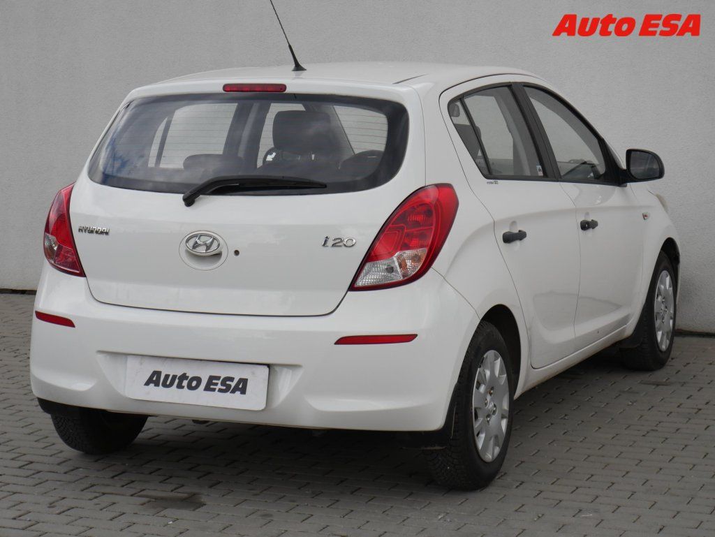 Hyundai i20, 1.2i - fotka 4