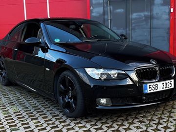 BMW E92 328i