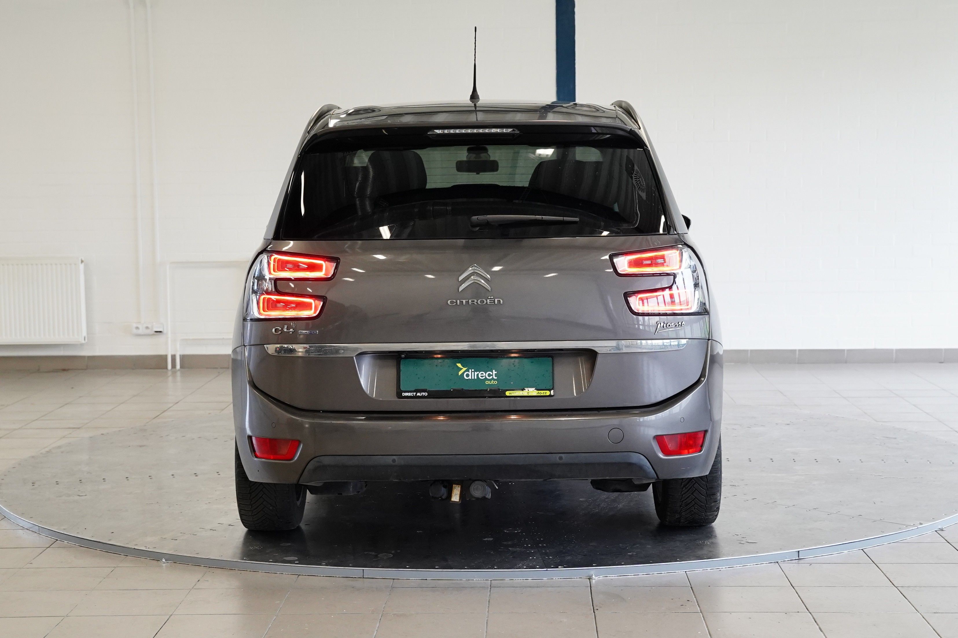 Citroën Grand C4 Picasso, 2.0 Blue-HDi 110 kW Selection - fotka 4