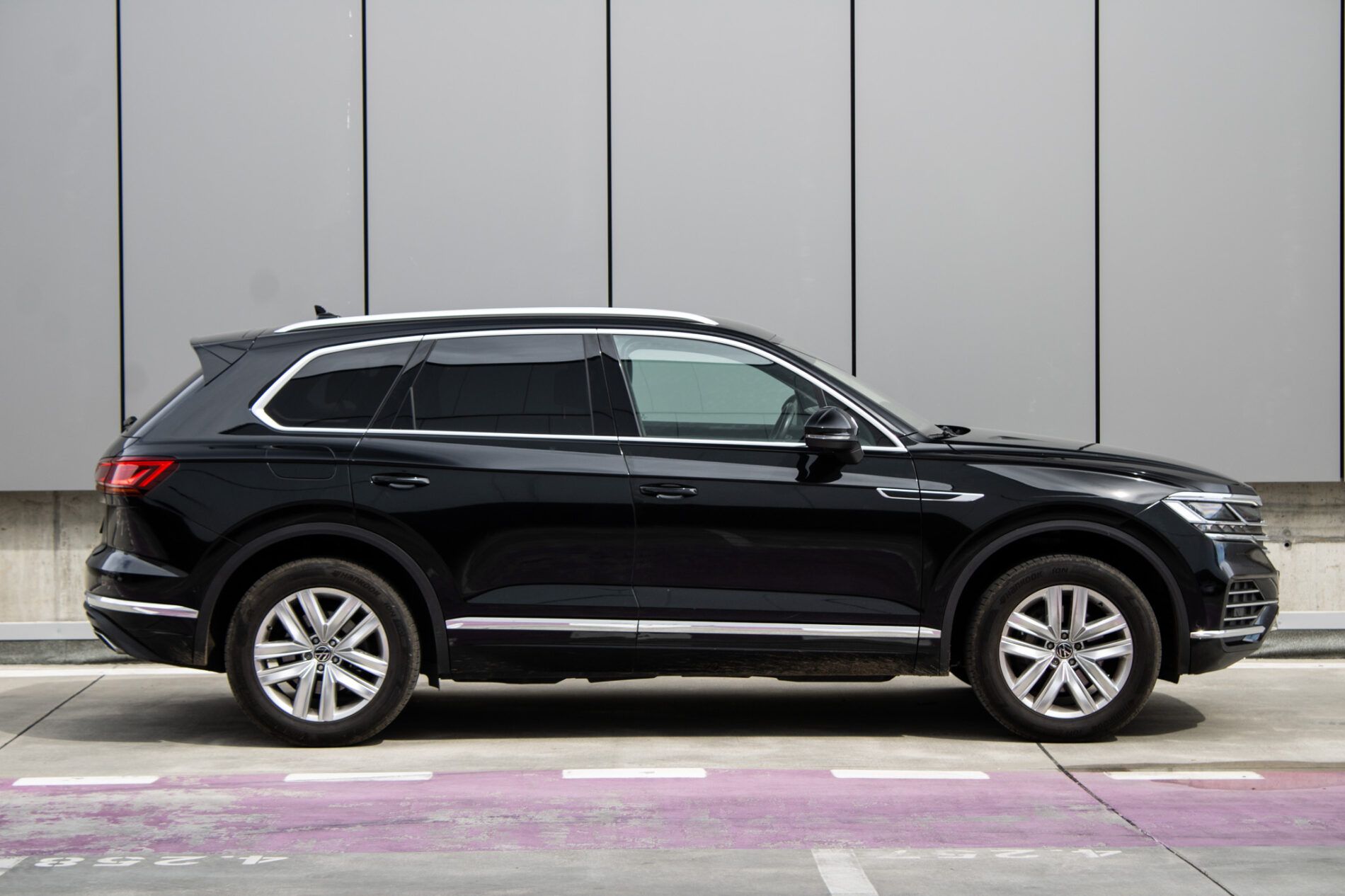 Volkswagen Touareg - fotka 4