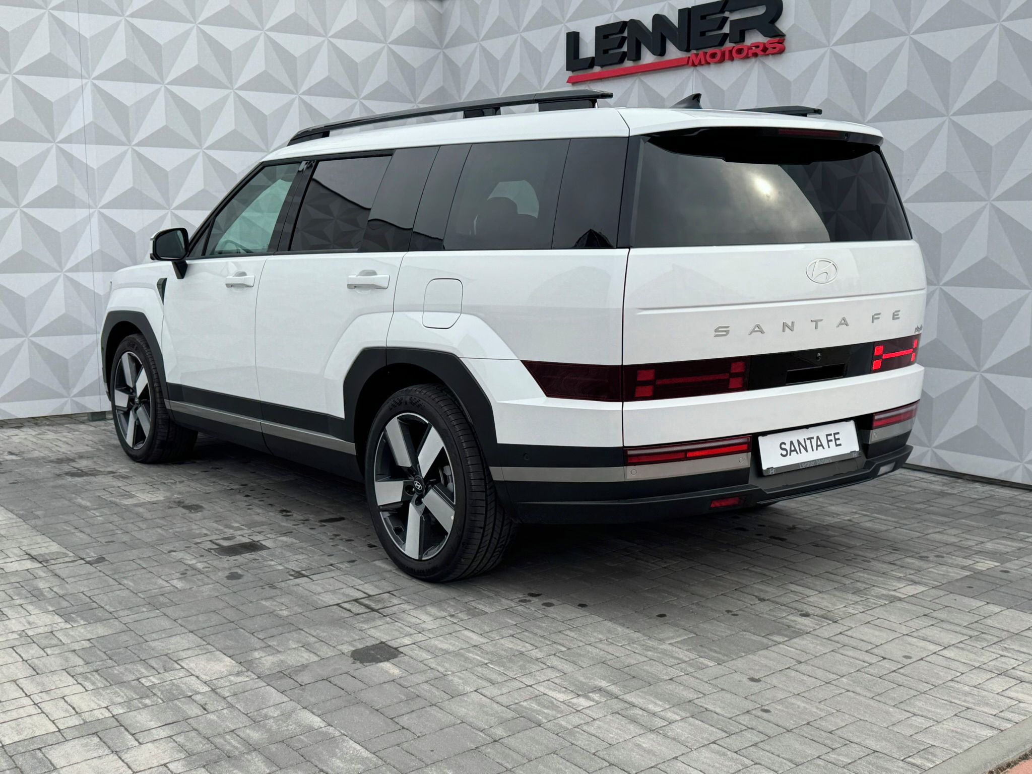 Hyundai Santa Fe, 7S 1,6 T-GDI HEV 4WD STYLE PRE - fotka 5