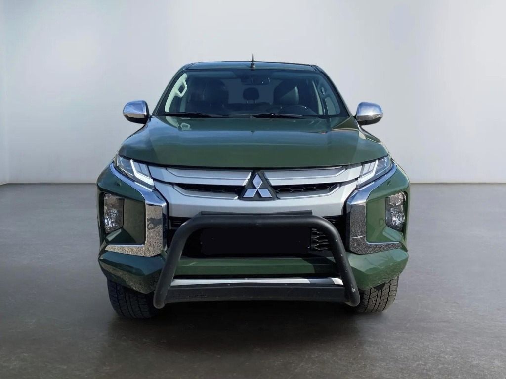 Mitsubishi L200, 2.2 DI-D 4WD*Kůže*Navi*Led* - fotka 3
