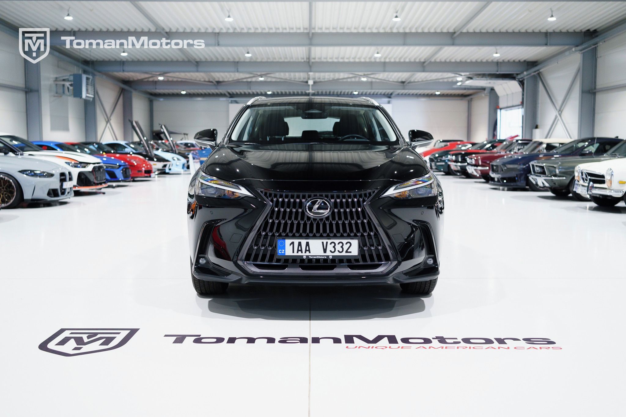 Lexus NX 350h, Hybrid 2.5 E-CVT Comfort Top - fotka 2