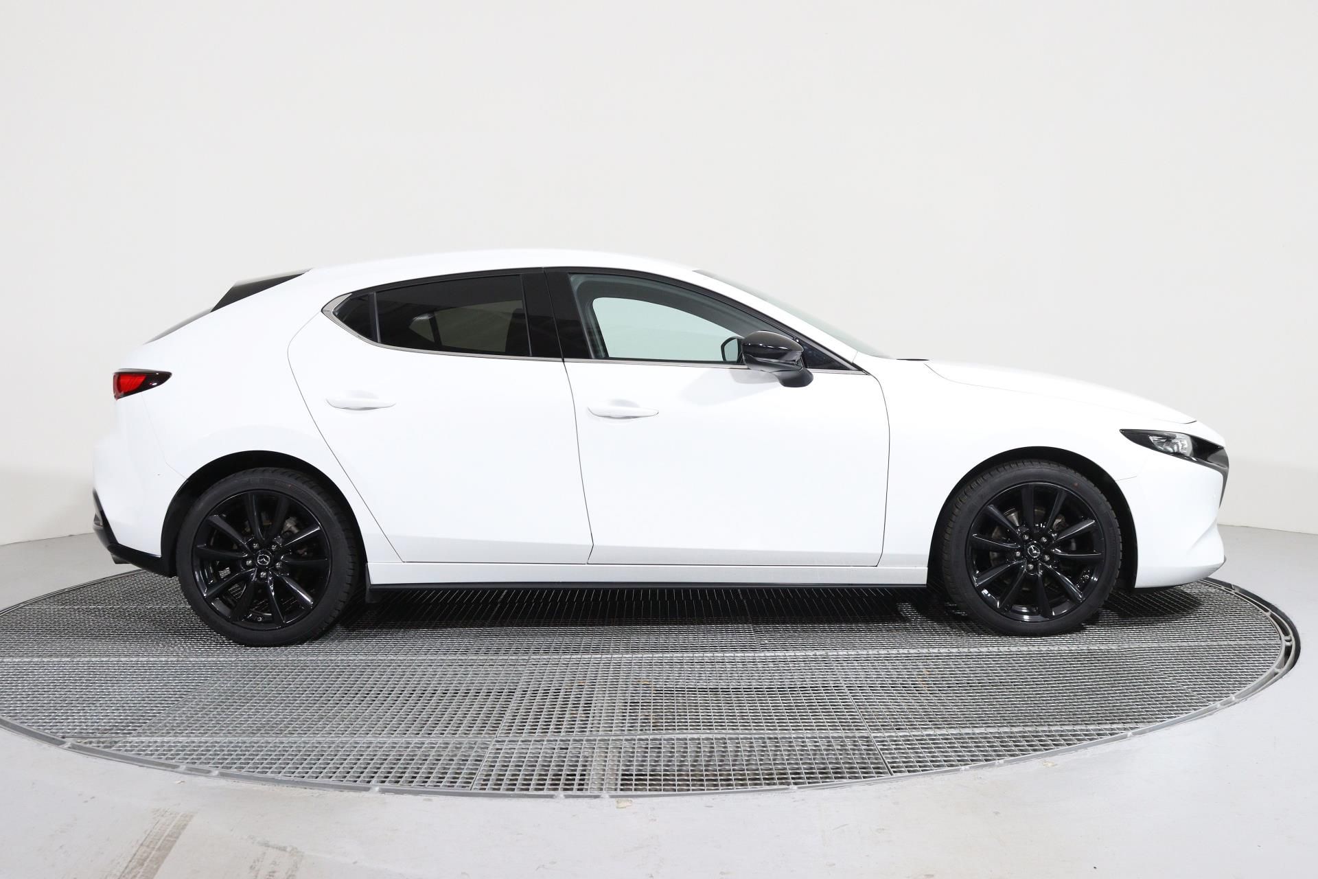 Mazda 3, 2,0i 110 kW/ACC, P.KAMERA - fotka 3