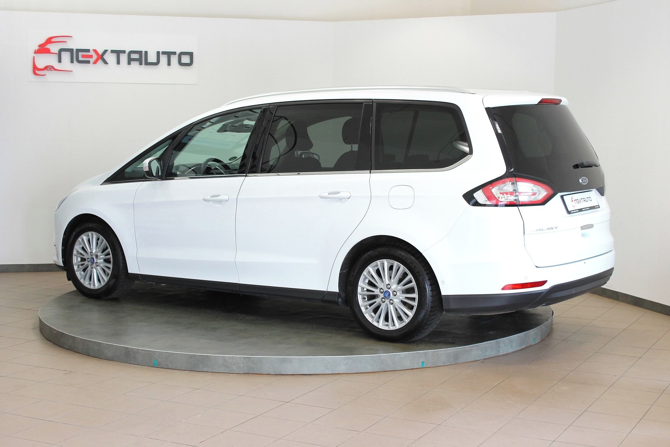 Ford Galaxy, 2.0 TDCi 110kW TITANIUM 7MÍST - fotka 3