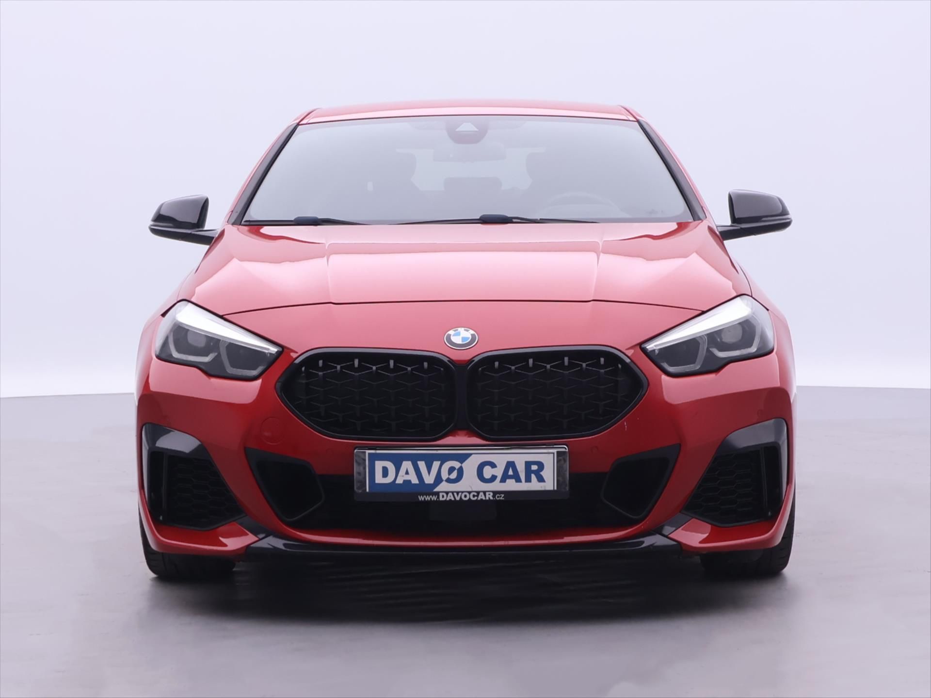 BMW Řada 2, 2,0 M235i 225kW CZ xDrive - fotka 2