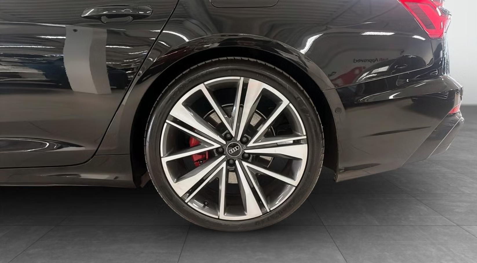 Audi A6 Avant, 55 TFSI e Quattro S Line Kam. - fotka 6