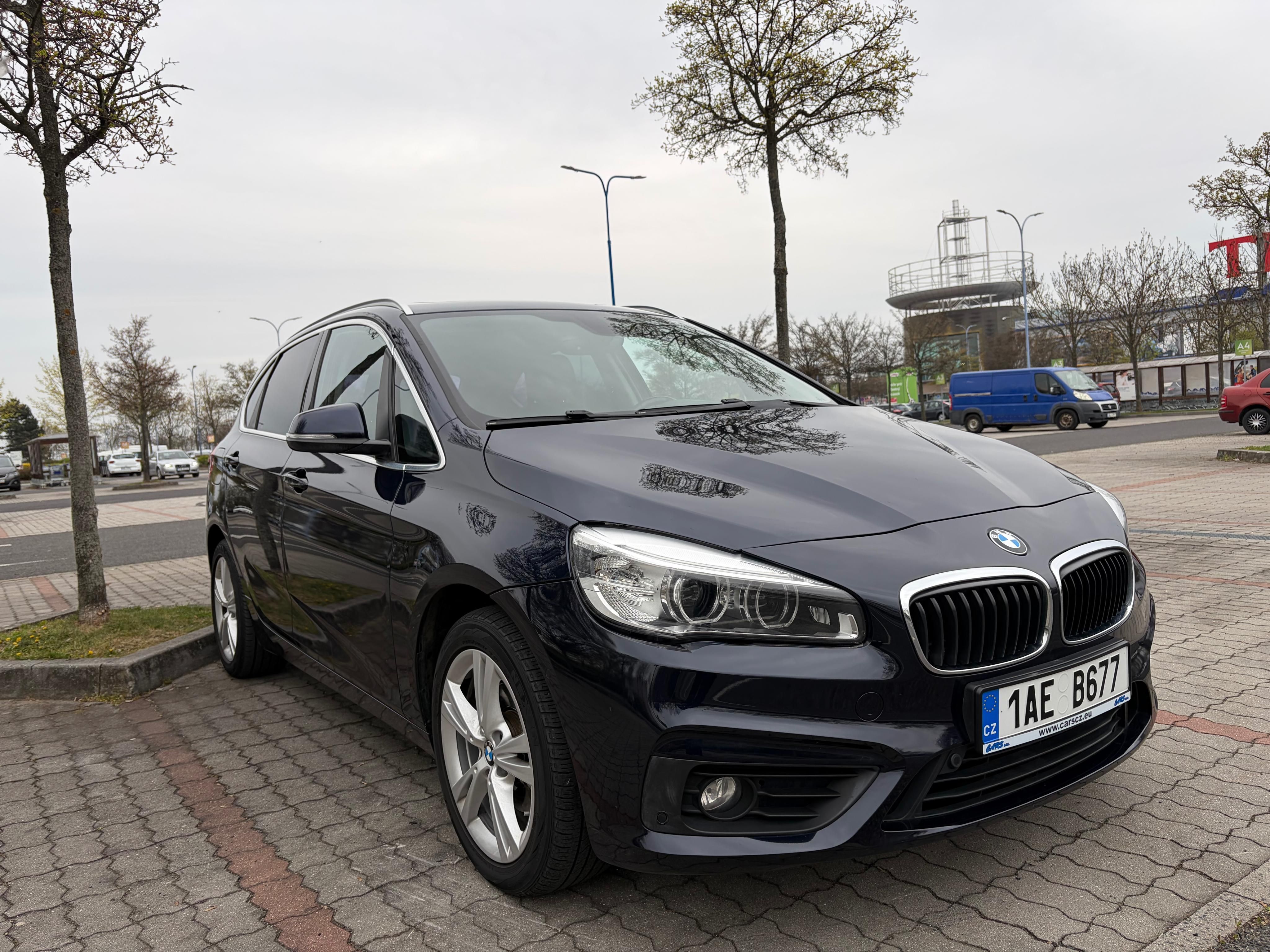 BMW Řada 2, BMW 218d Active Tourer (F45) - fotka 3