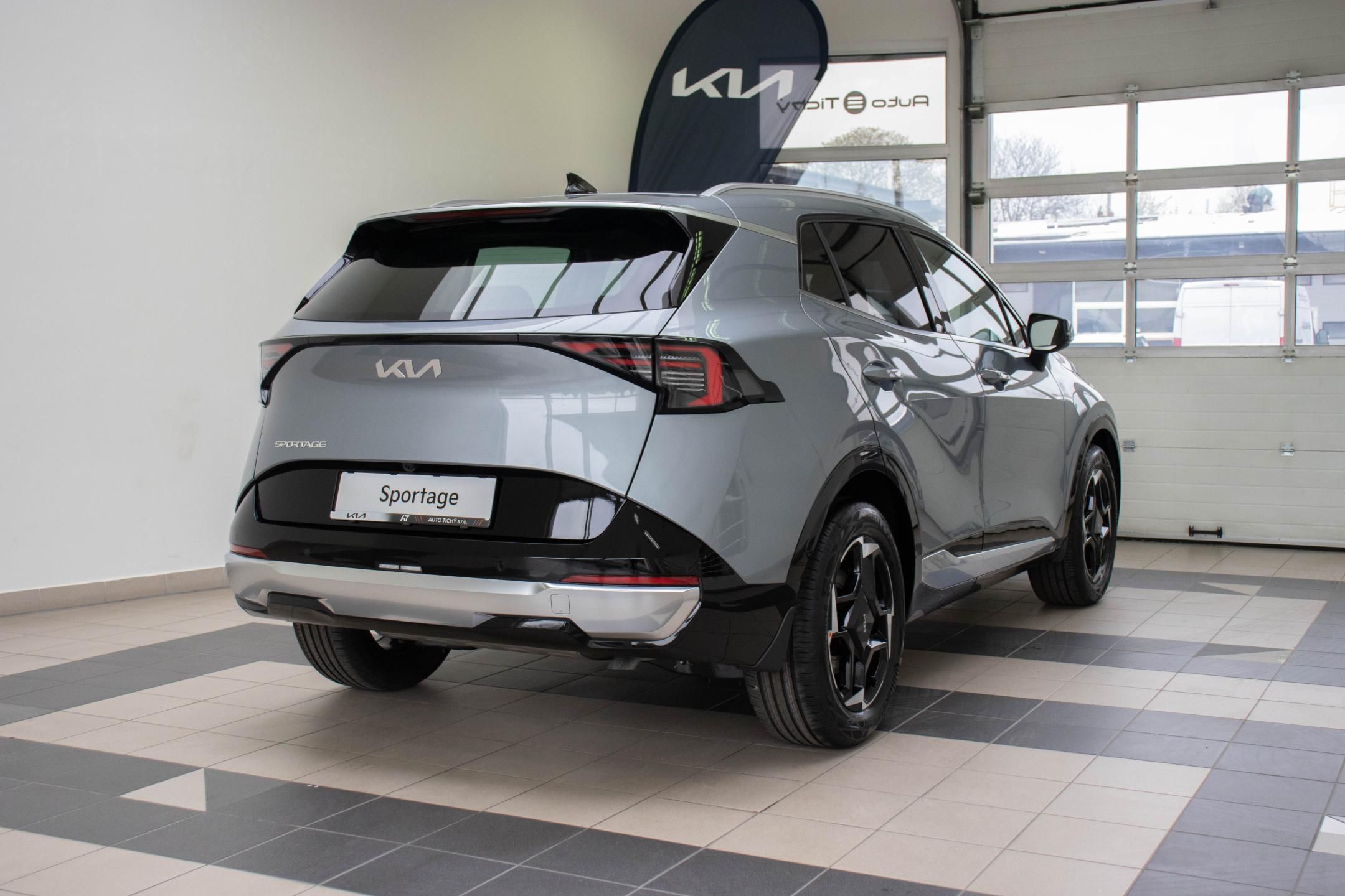 Kia Sportage, TOP 1.6 T-GDI GPF 7DCT 4x2 - fotka 4