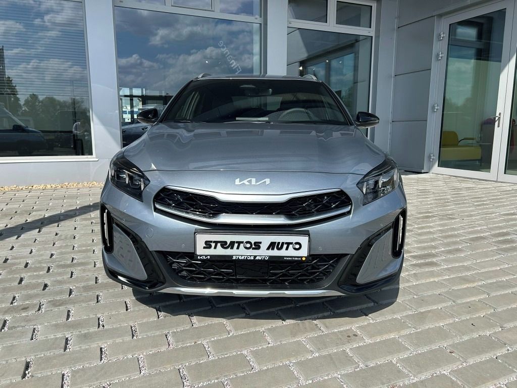 Kia XCee´d, 1,6 T-GDi  7DCT STEEL EDITION - fotka 2