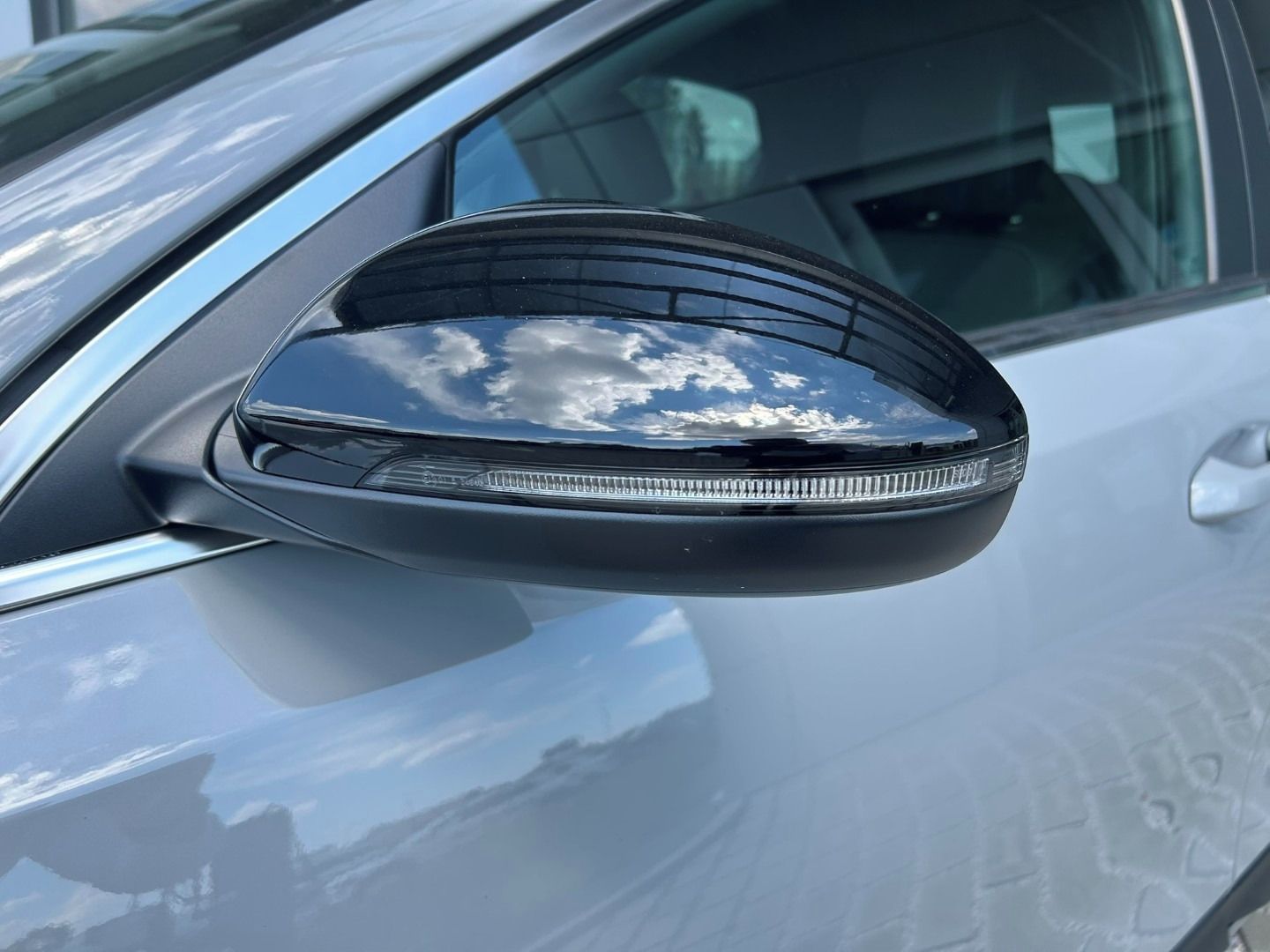 Kia XCee´d, 1,6 T-GDi 7DCT STEEL EDITION - fotka 5