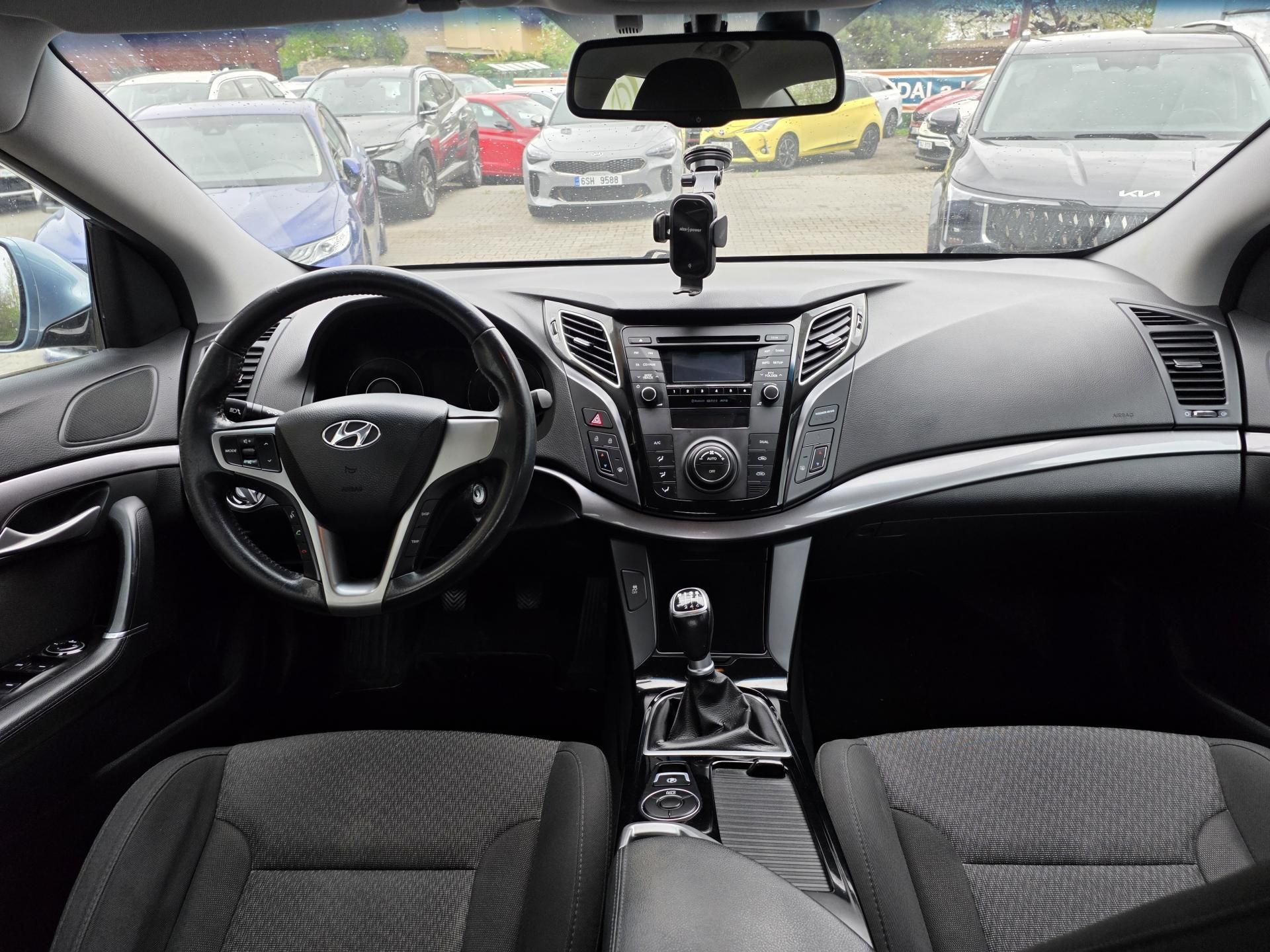 Hyundai i40, 1.7-NÍZKÉ KM-AUT.KLIMA-ALU - fotka 2