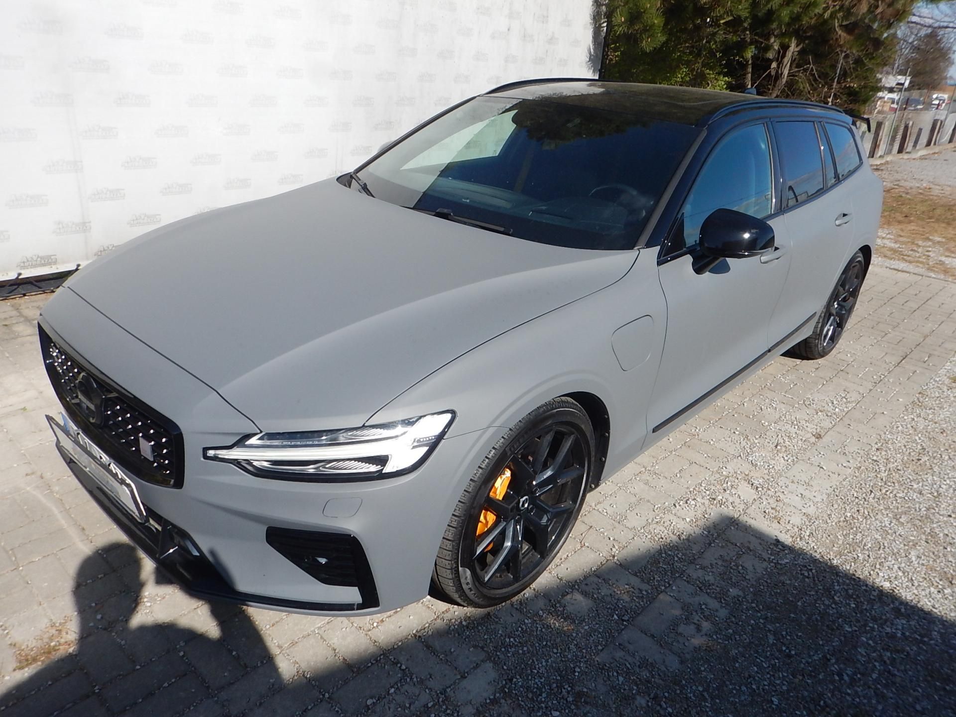 Volvo V60, T8 POLESTAR ENGINEERED - fotka 2