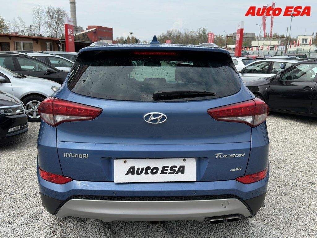 Hyundai Tucson, 2.0 CRDI 4x4,ČR,AC - fotka 5