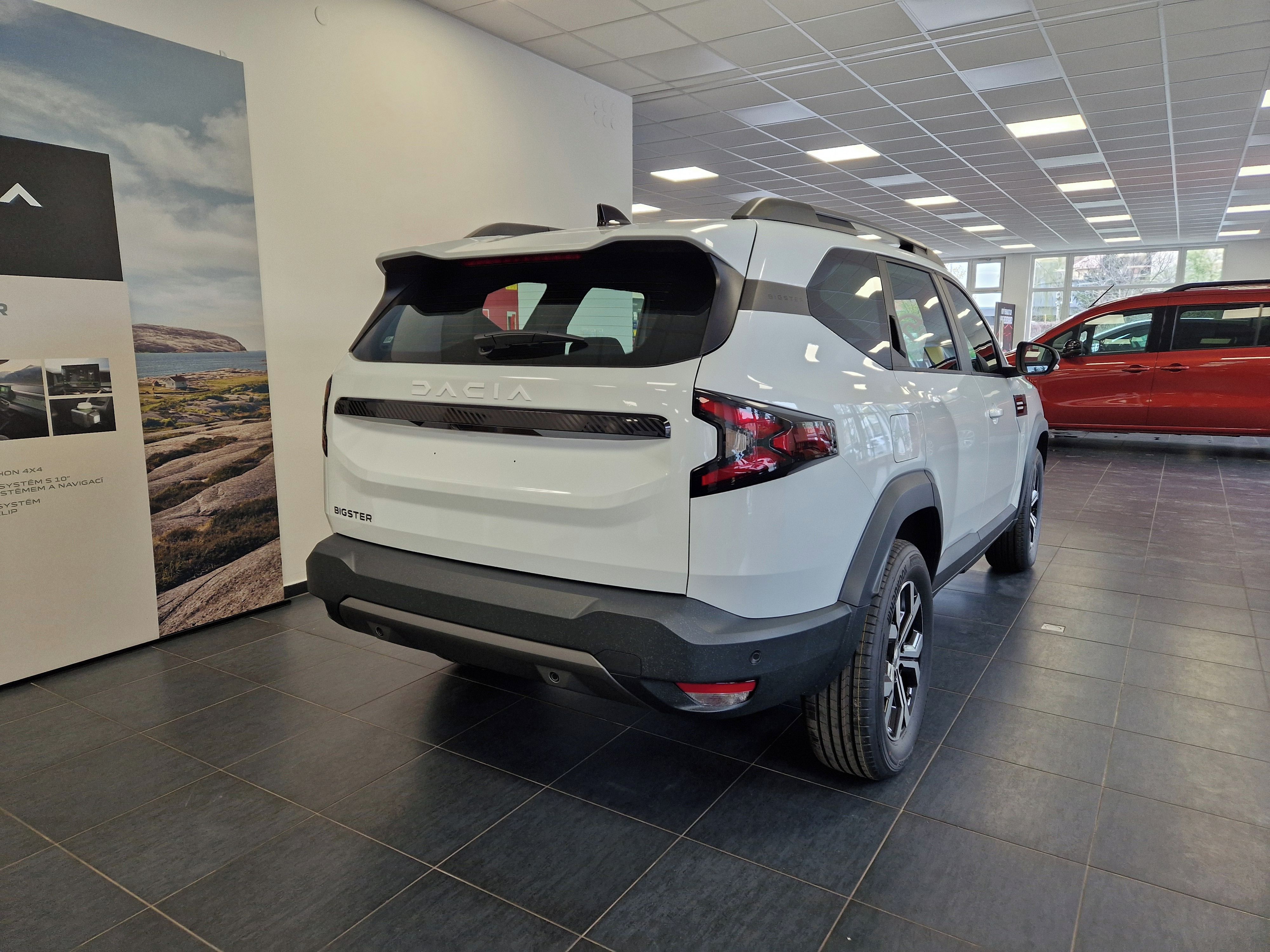 Dacia Bigster, Expression MILD HYBRID-G 140 - fotka 4