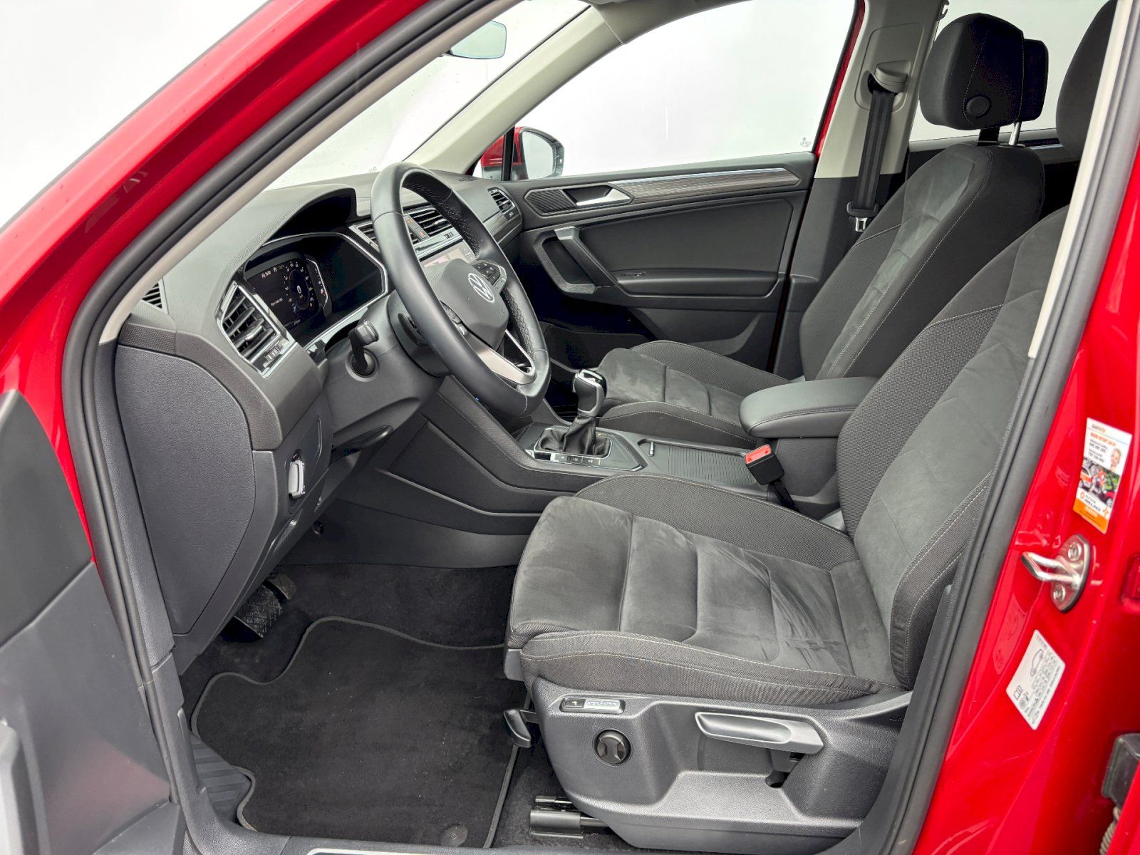 Volkswagen Tiguan Allspace, 2.0 TDI 110kW DSG 7 míst Elega - fotka 5