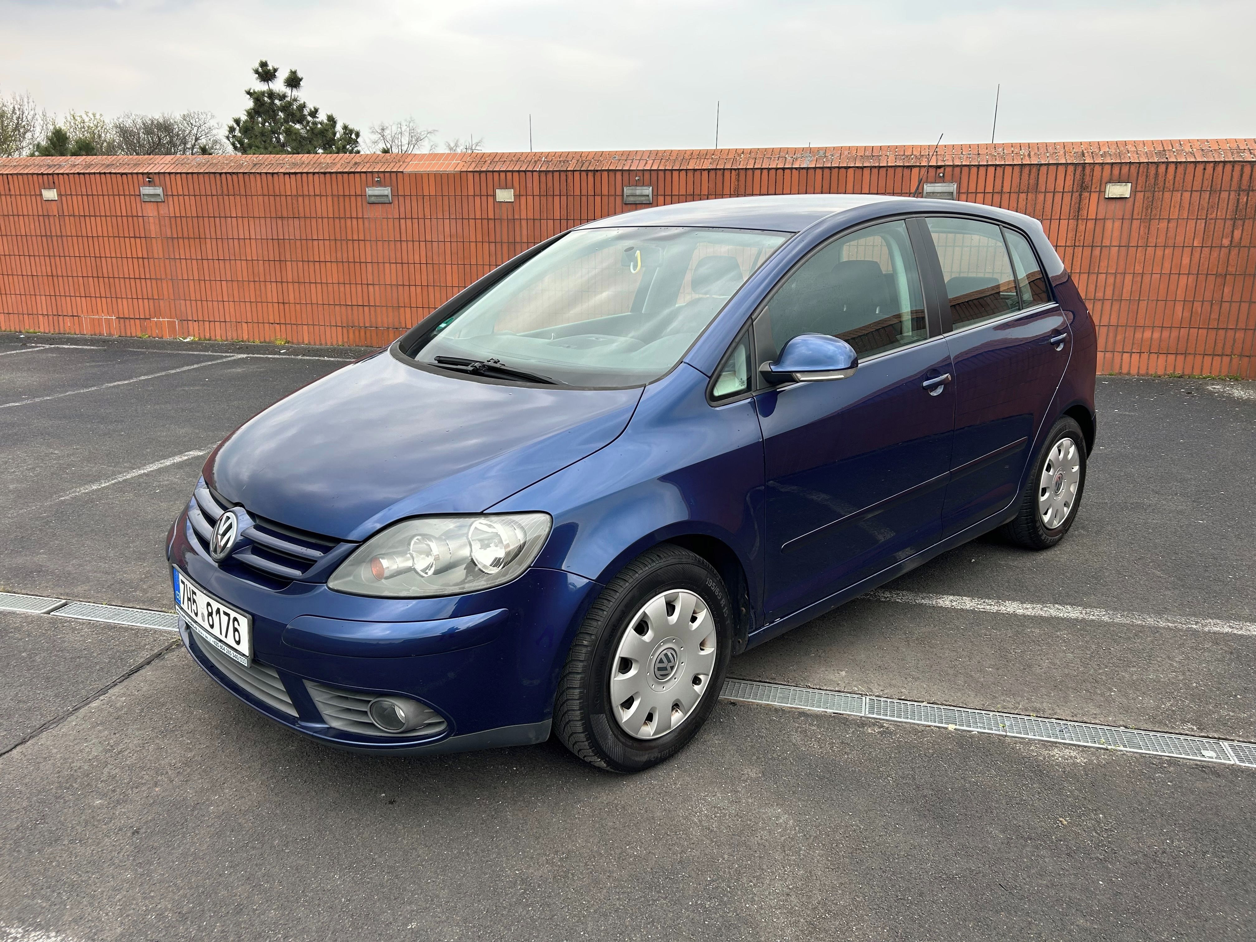 Volkswagen Golf Plus, 2.0 TDI 103kW 6q - fotka 2