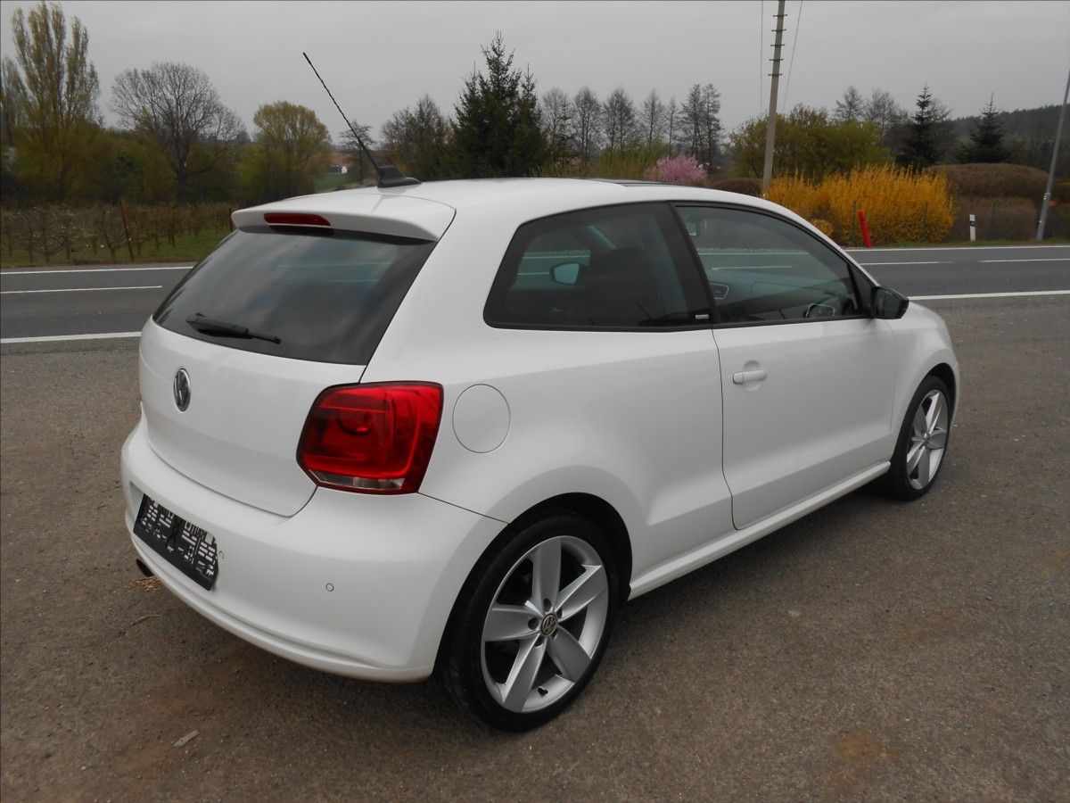 Volkswagen Polo, 1,2 TSI 77kW DSG ServiskaSTYLE - fotka 5