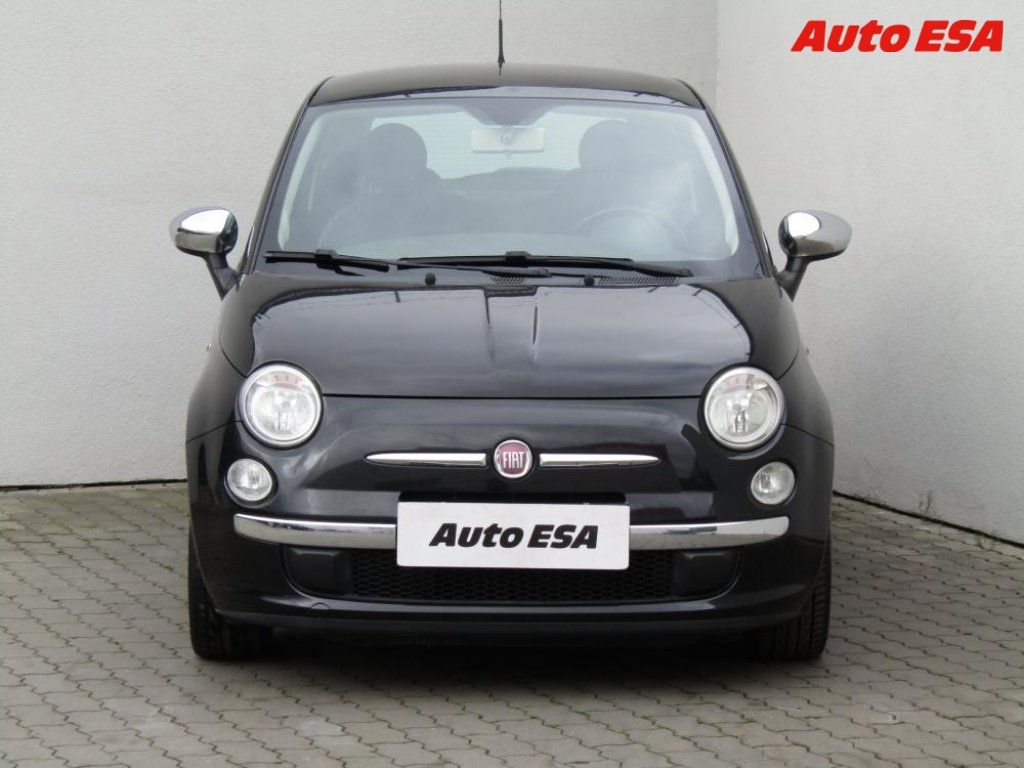 Fiat 500, 1.2i,Lounge,AT,panorama - fotka 2