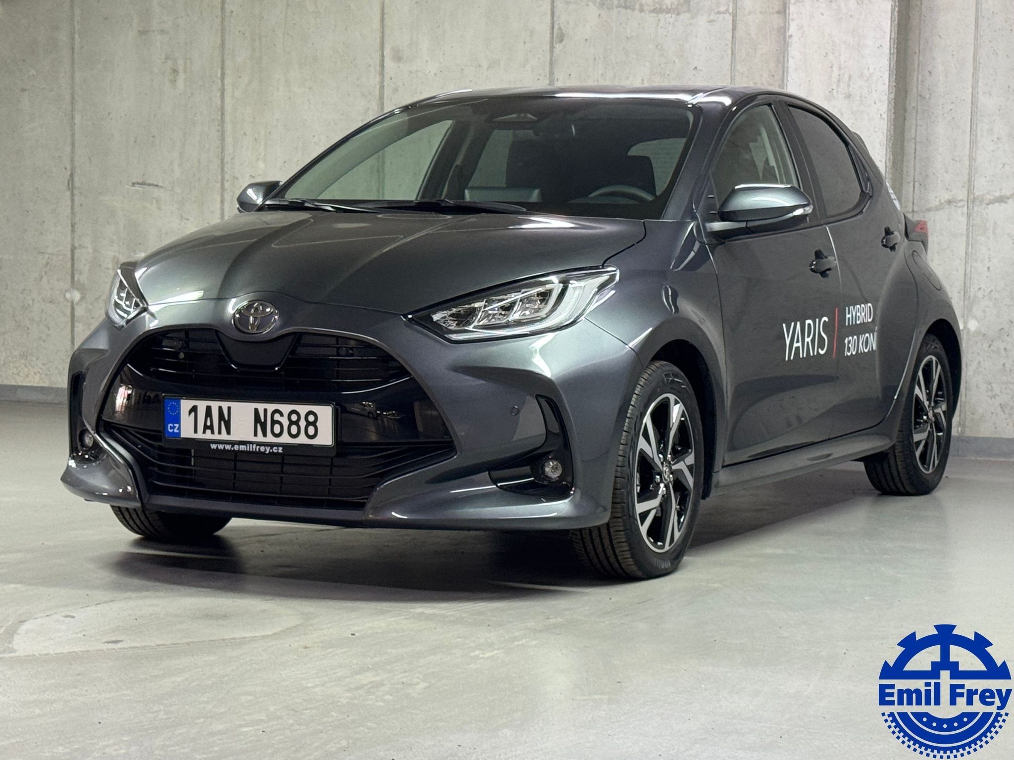 Toyota Yaris, STYLE 1.5 Hybrid e-CVT STYLE