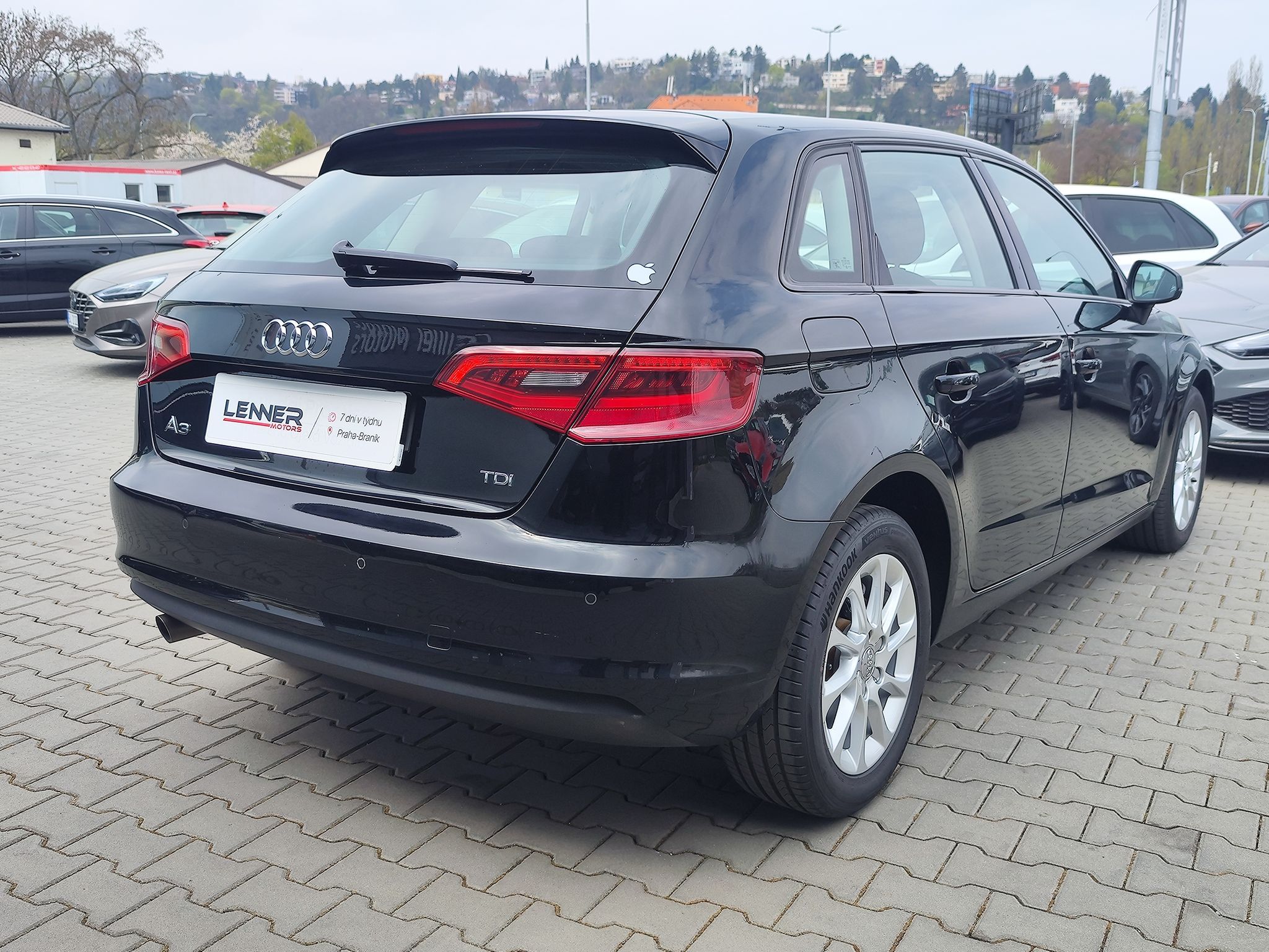 Audi A3, 1.6 TDi/81kW Atraction - fotka 5