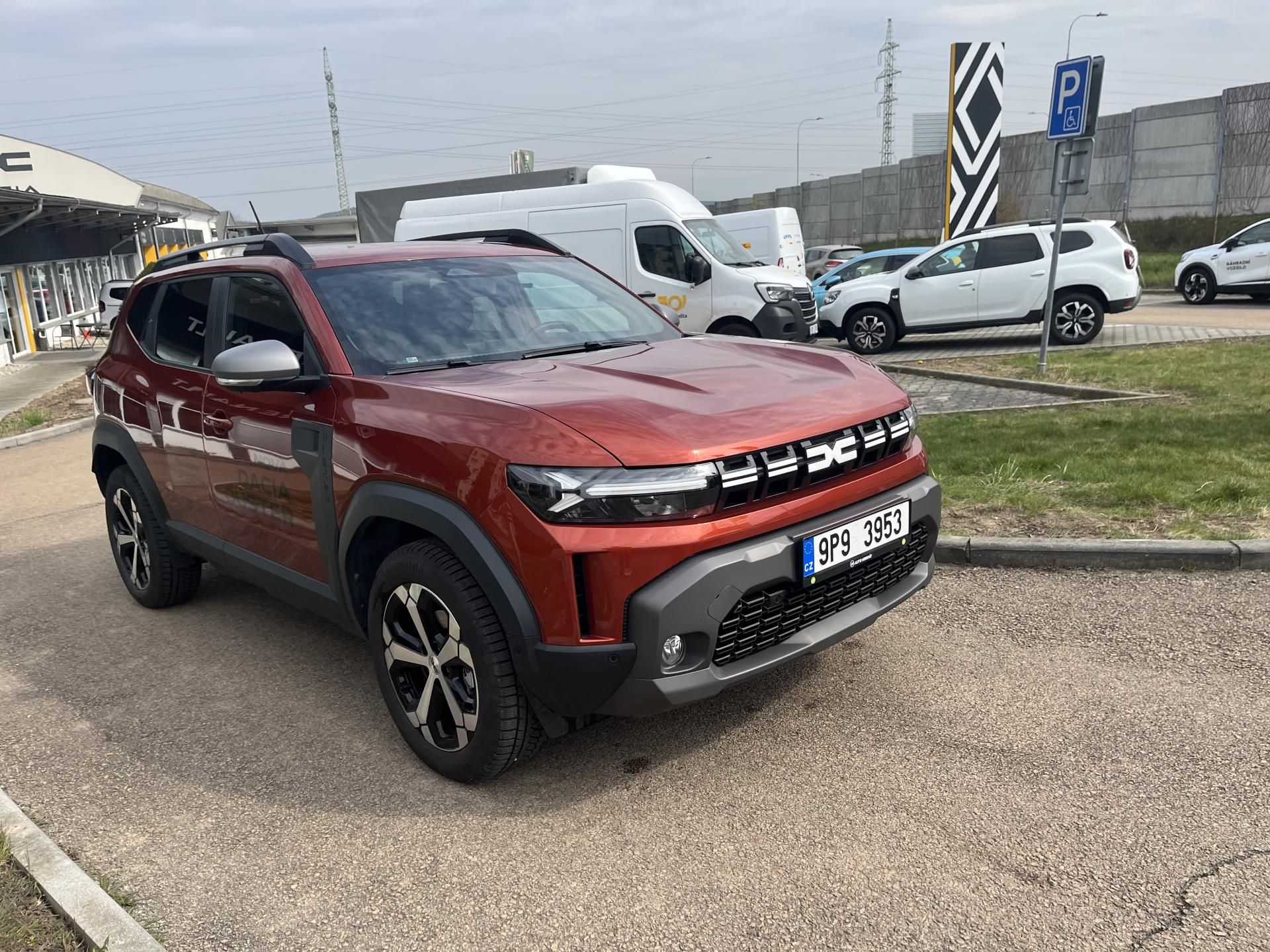 Dacia Duster, Journey Hybrid 140 - fotka 3