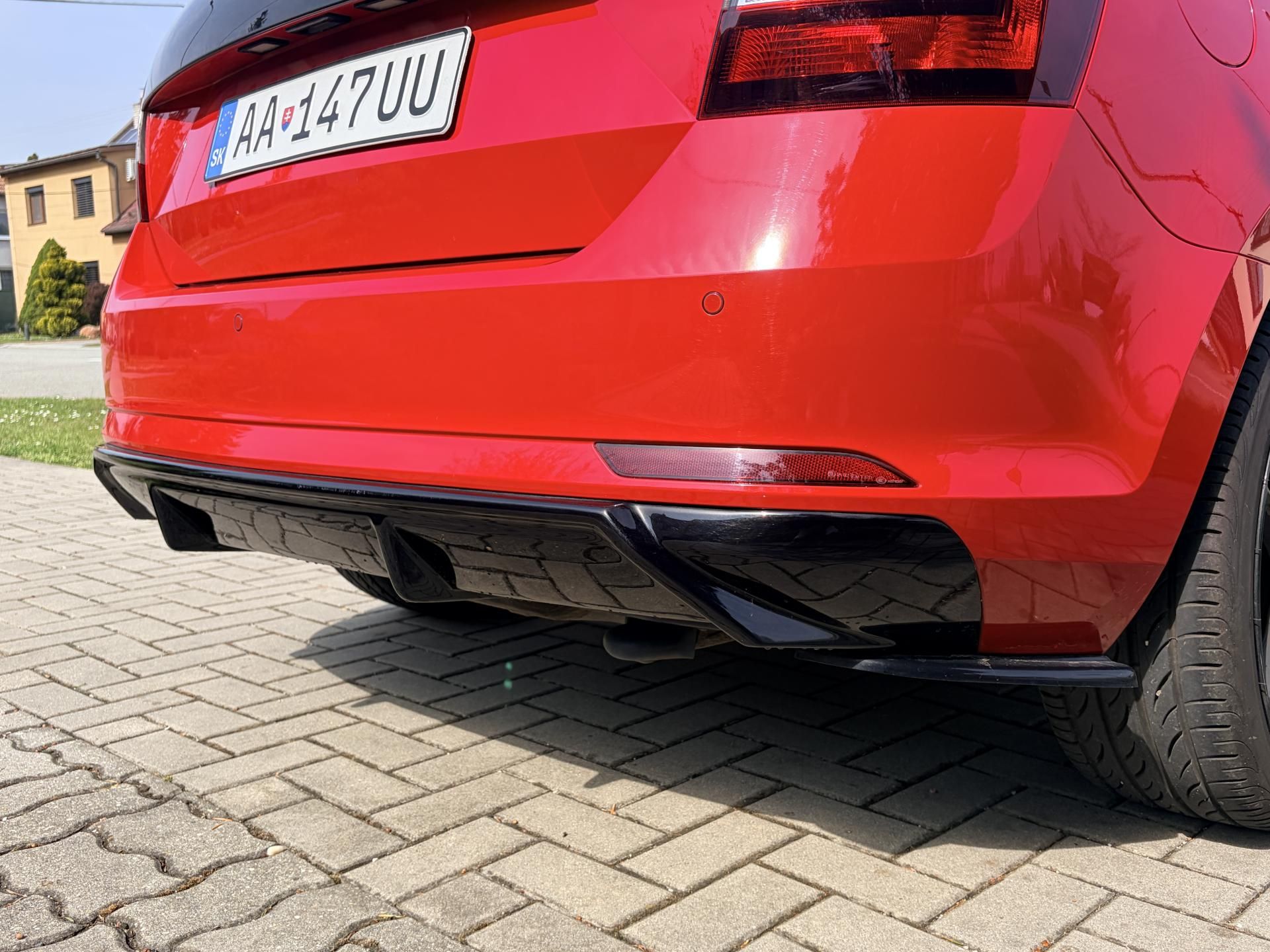 Škoda Rapid, 1.6TDI DSG MONTE CARLO - fotka 6