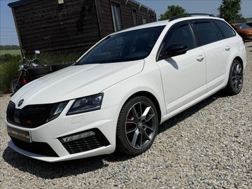 2,0 TDI RS DSG NAVI 135kW