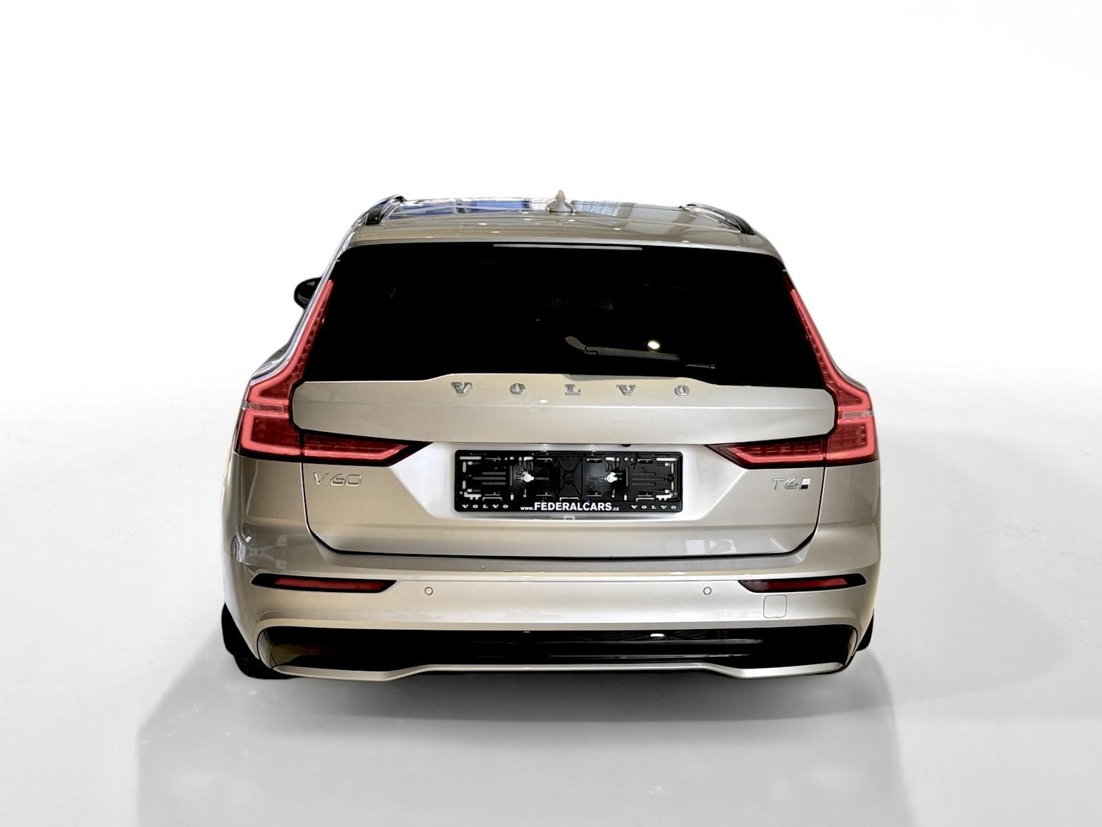 Volvo V60 - fotka 4