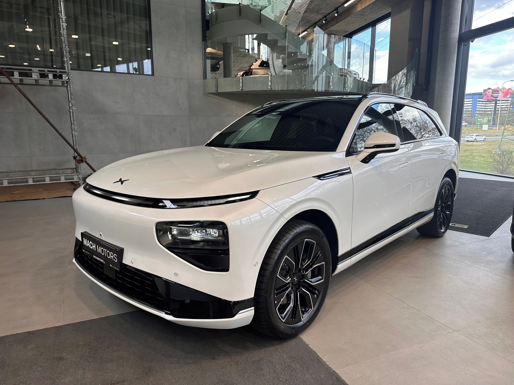 XPENG G9, RWD Long Range - fotka 5