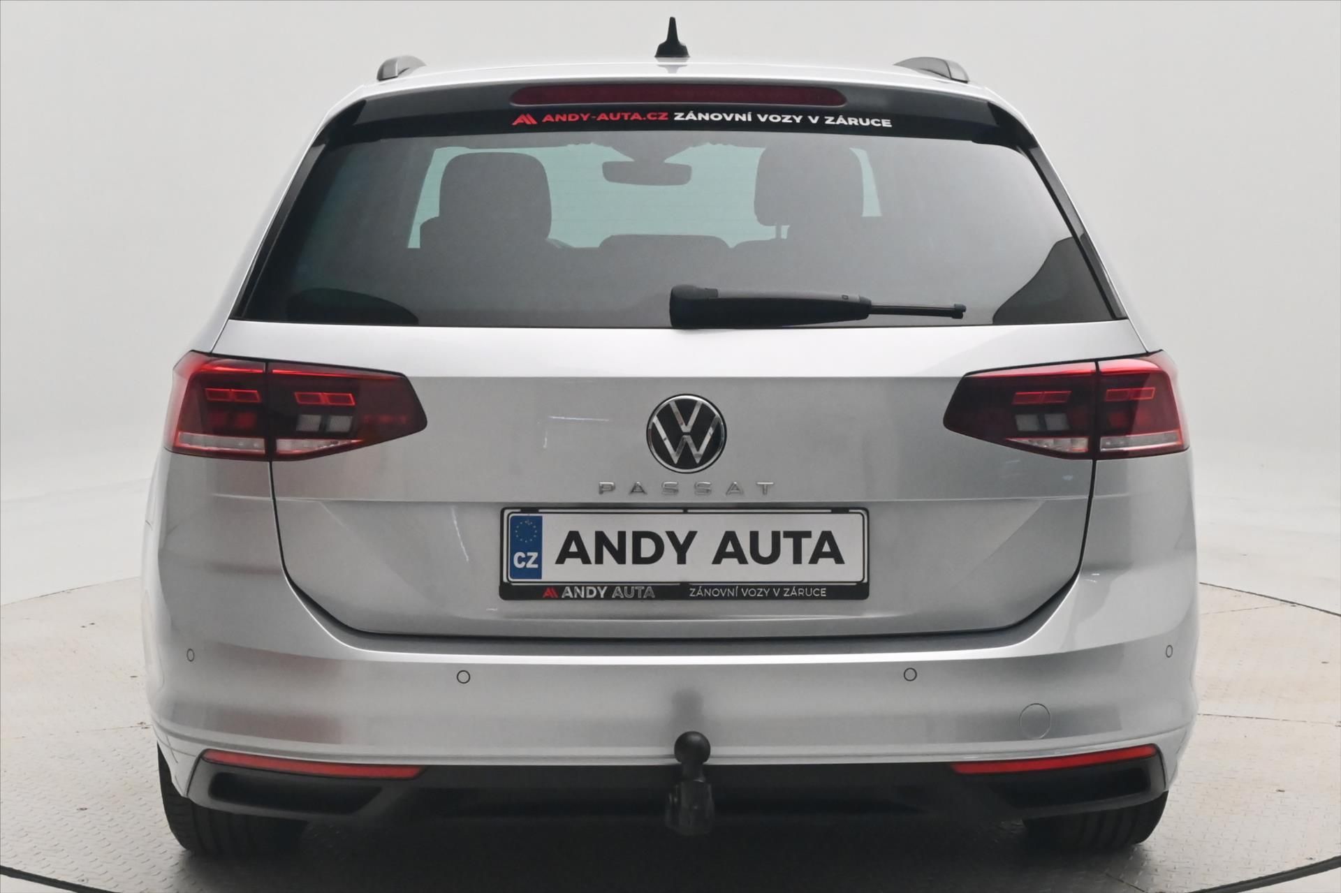 Volkswagen Passat, 2,0 TDI 110kW DSG Business VŮZ - fotka 6