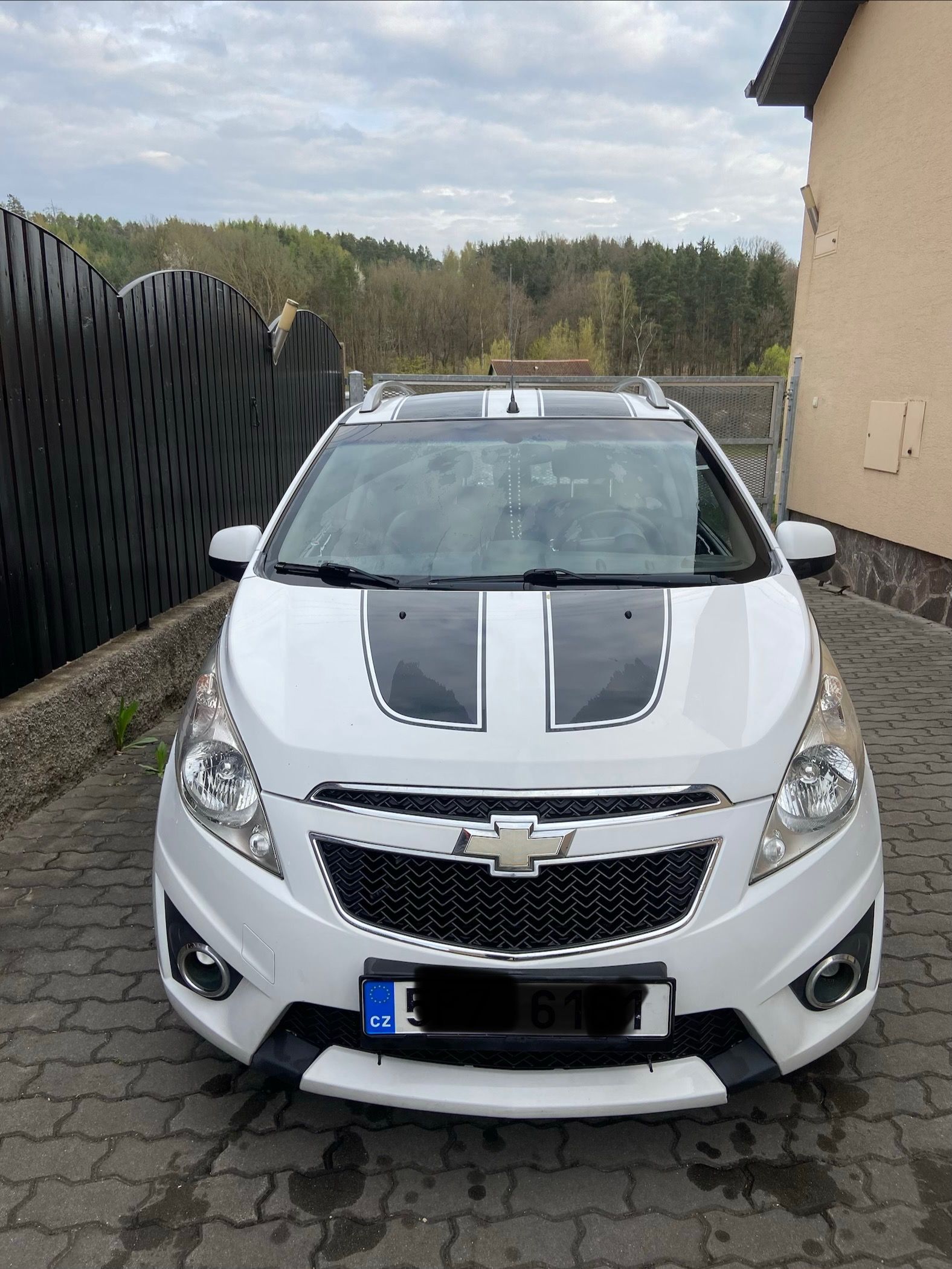 Chevrolet Spark, 1,0 LS Limited Klima, kůže - fotka 3