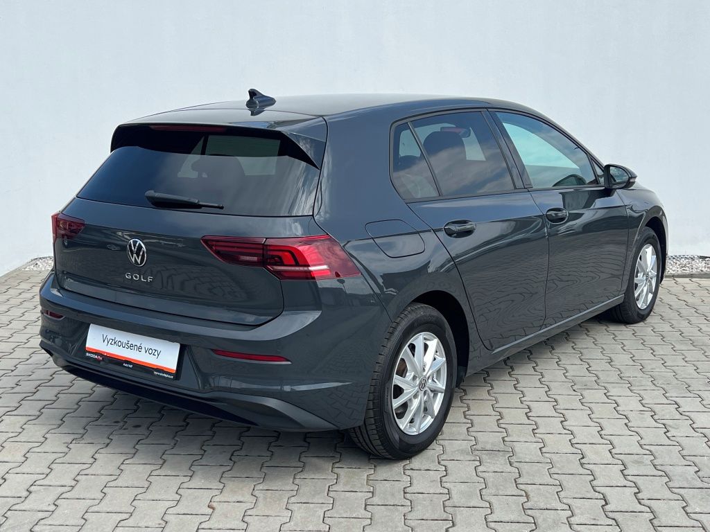 Volkswagen Golf, Limited 1.5 TSI 85kW - fotka 3