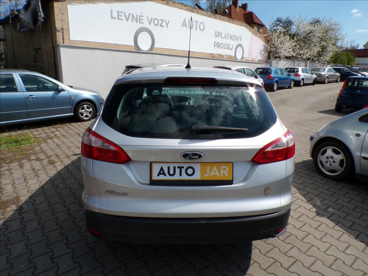 Ford Focus, 1,6 TDCI - fotka 6