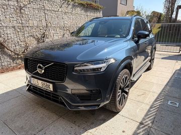 AWD Ultimate hybrid, 7 míst