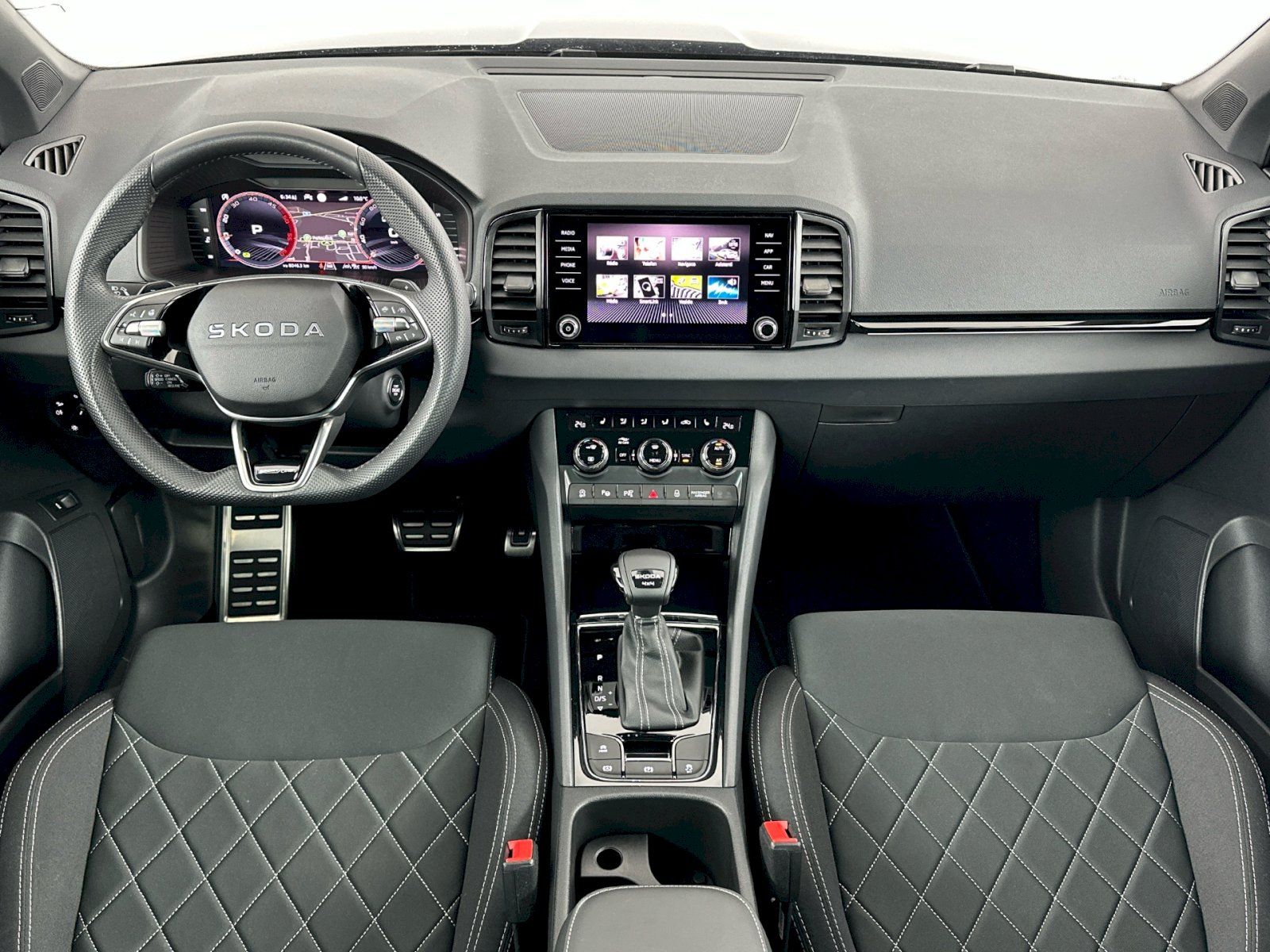 Škoda Karoq, DSG 2.0TDI 110kW 4x4 SportLine - fotka 5