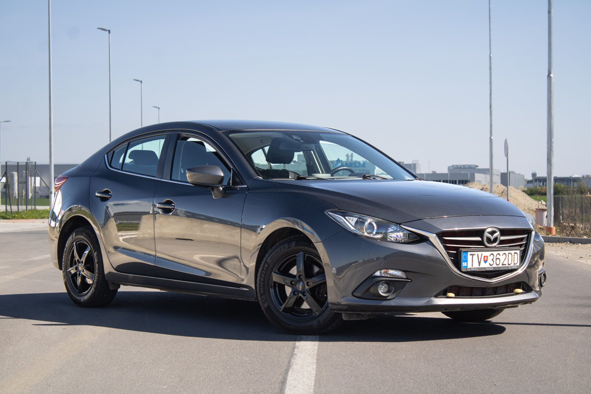 Mazda 3 - fotka 3