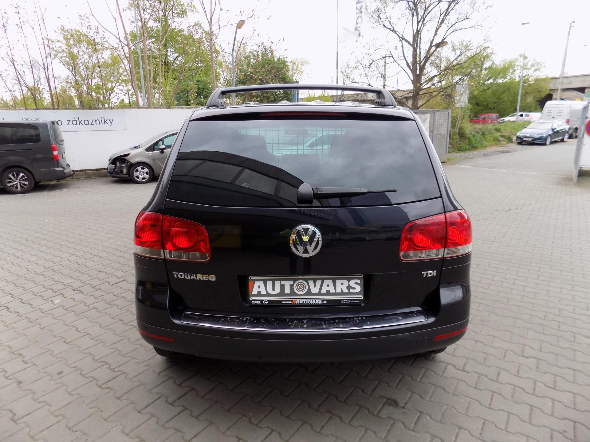 Volkswagen Touareg, 2.5 TDI 1. majitel - fotka 6