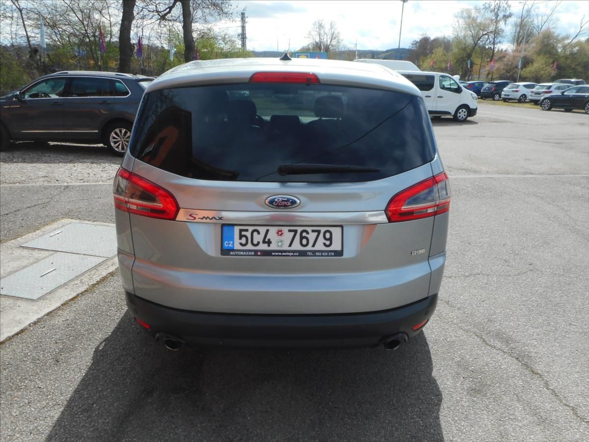 Ford S-MAX, 2,2 TDCi Titanium - fotka 6