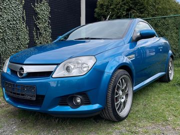 Cabrio,1,4,66kw,navigace