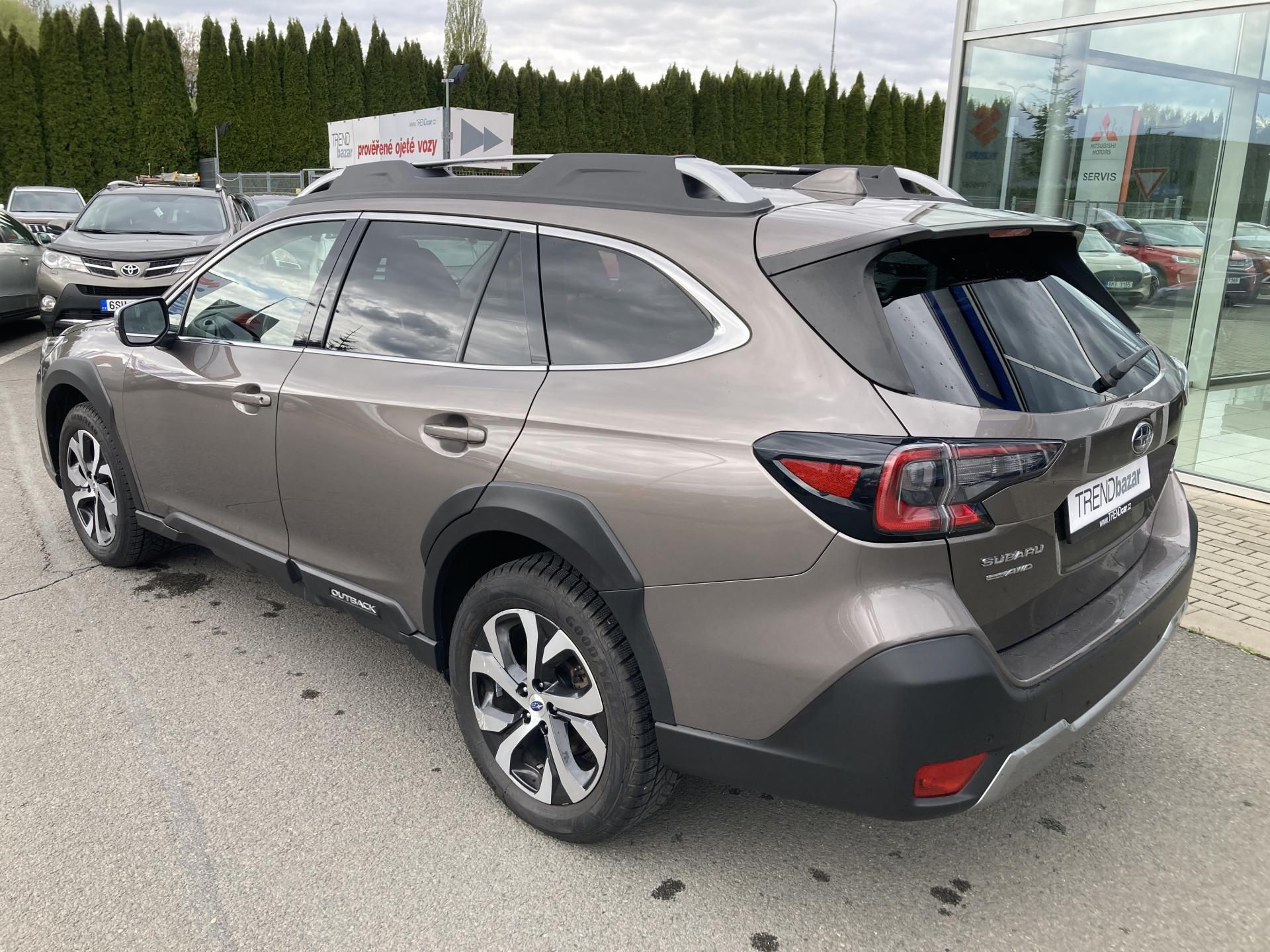 Subaru Outback, 2,5i CVT Touring * ZÁRUKA * - fotka 5