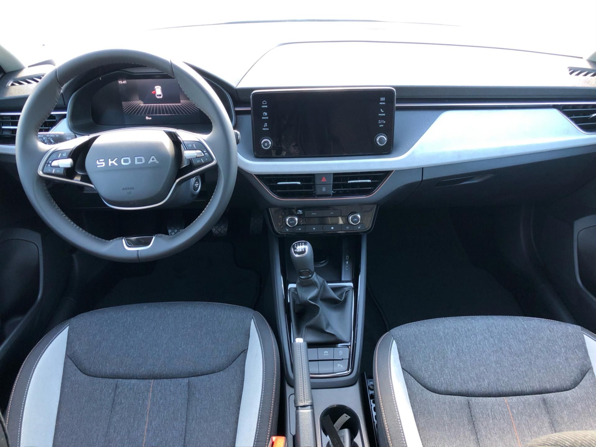 Škoda Scala, 1,0 TSI - fotka 5