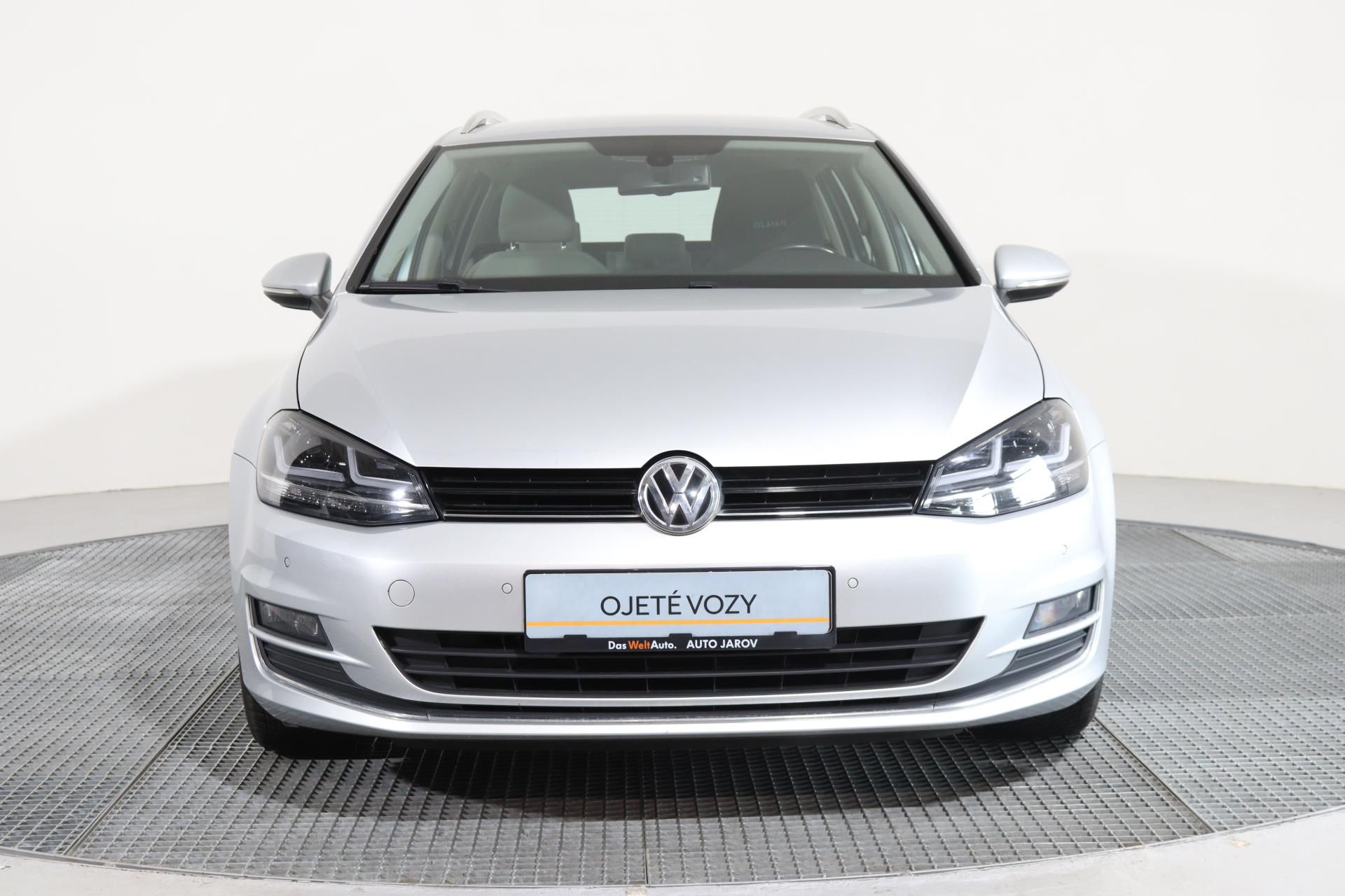 Volkswagen Golf, HIGHLINE 2,0 TDI 6DSG - fotka 4