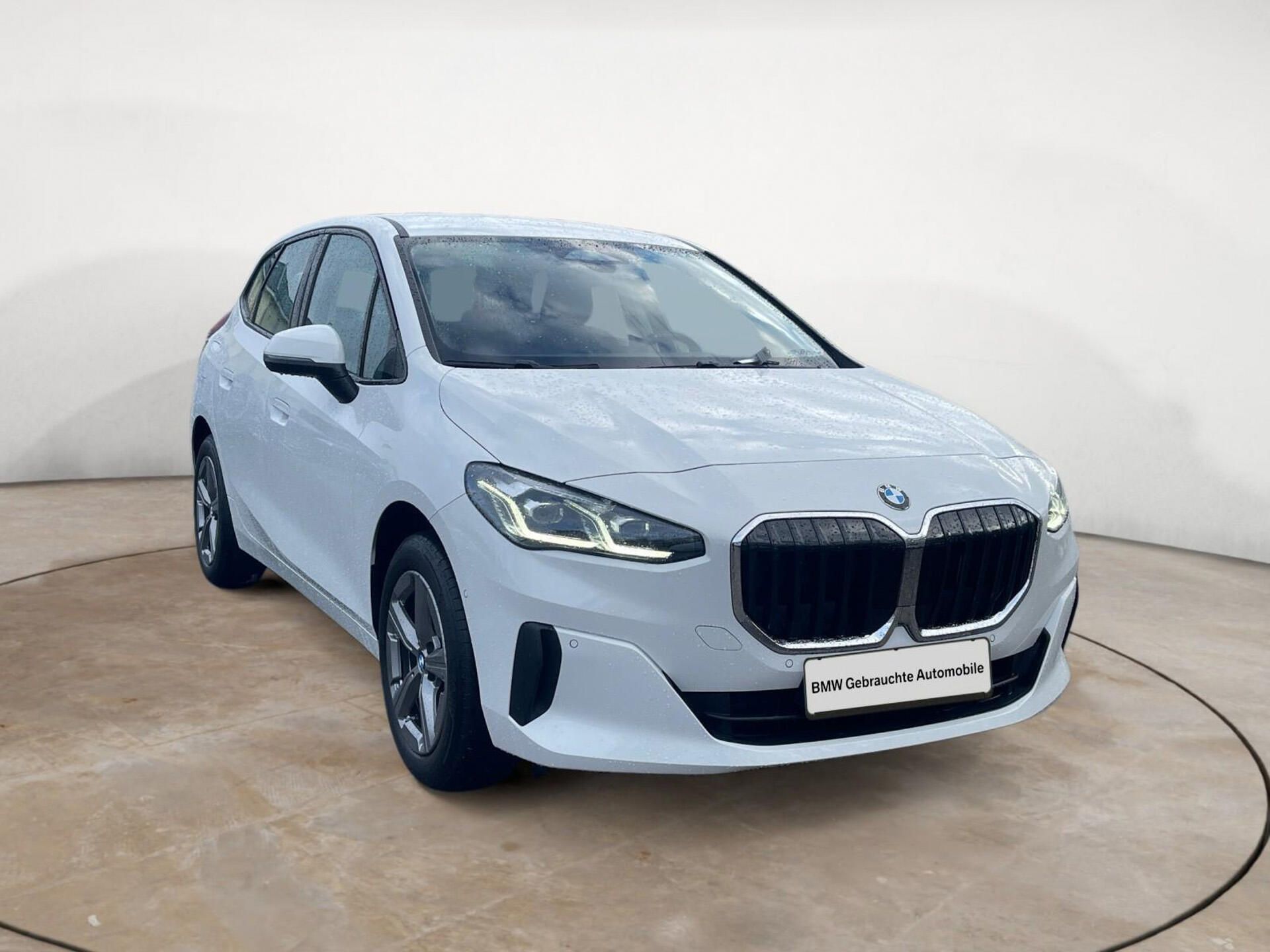 BMW Řada 2, 220i Active Tourer Adapt. LED - fotka 2