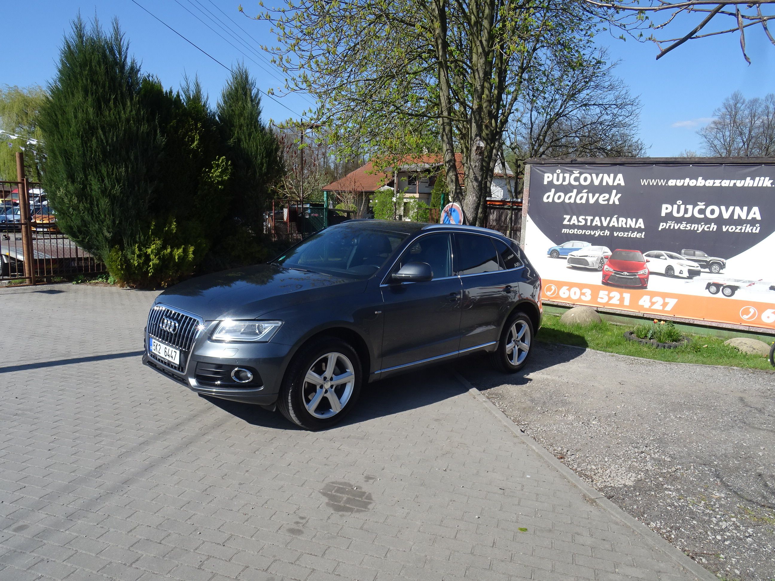 Audi Q5, 2.0 TDI 4X4 - fotka 2